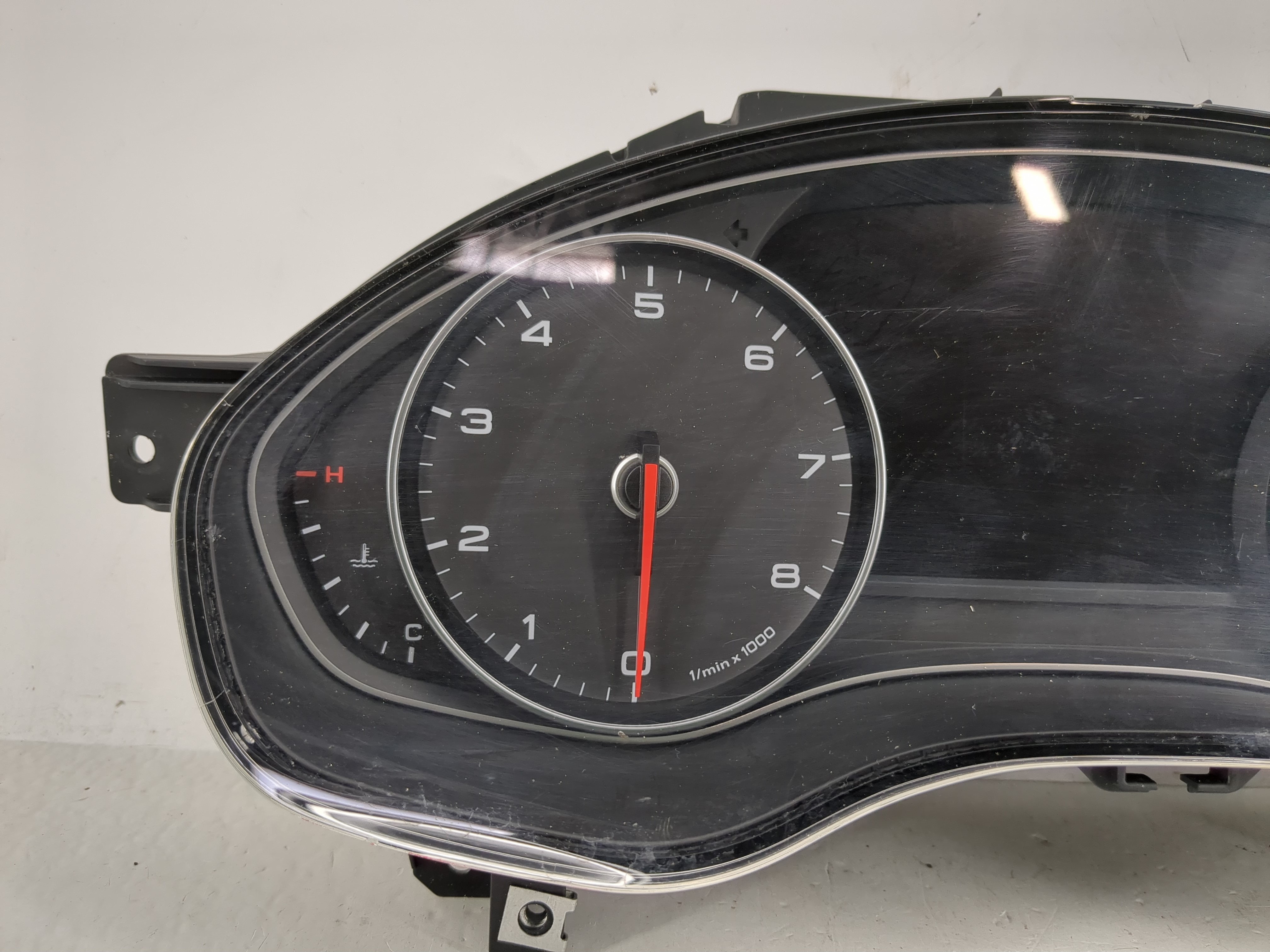 2014-2015 Audi A6 Speedometer Instrument Cluster Gauges 4g8 920 984 K 1211849 - Oemusedautoparts1.com