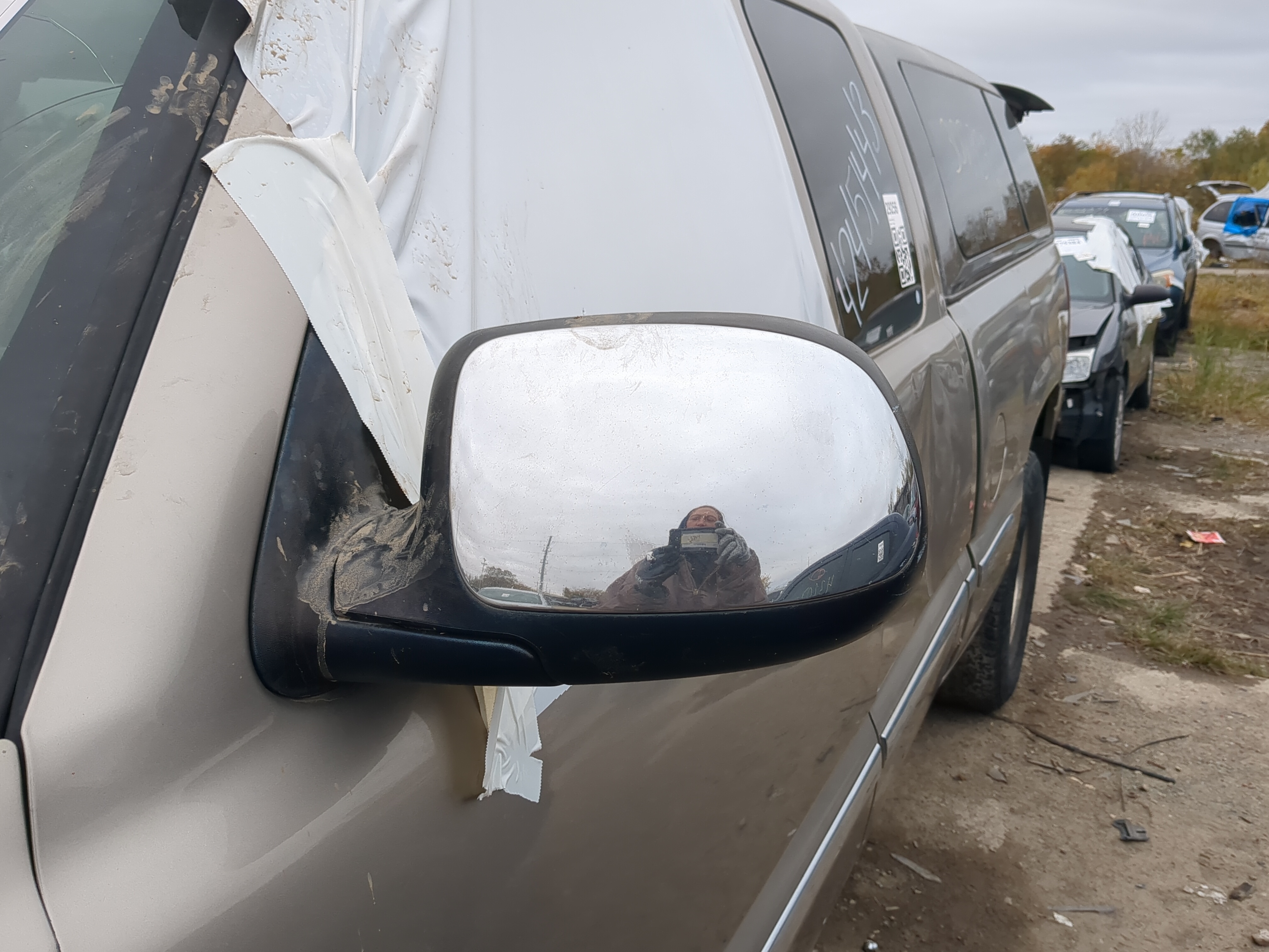 1999-2002 Gmc Sierra 1500 Driver Left Side View Power Door Mirror 1212098 - Oemusedautoparts1.com