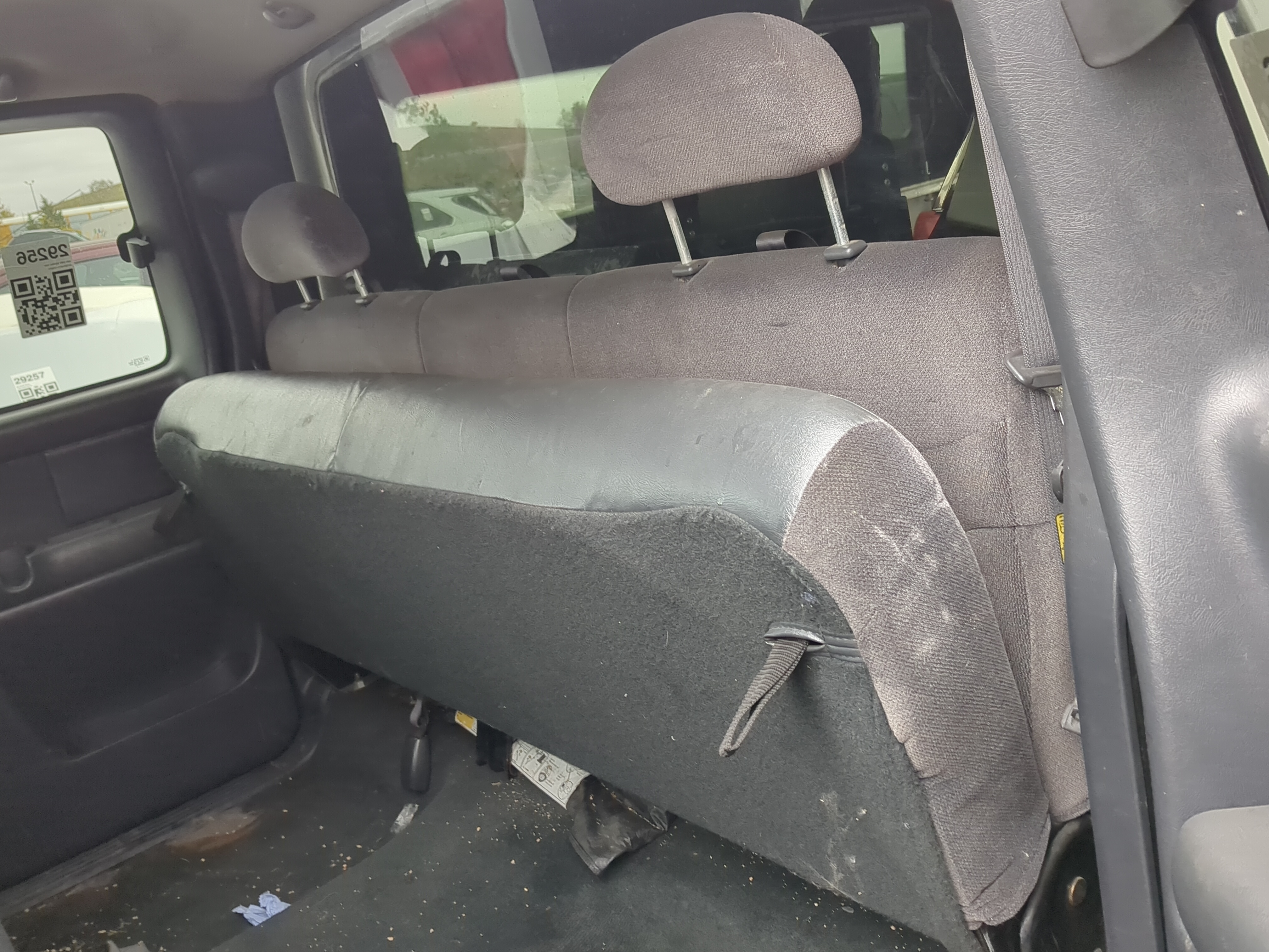 2001 Gmc Sierra 1500 Rear Seat Oem 1212121 - Oemusedautoparts1.com