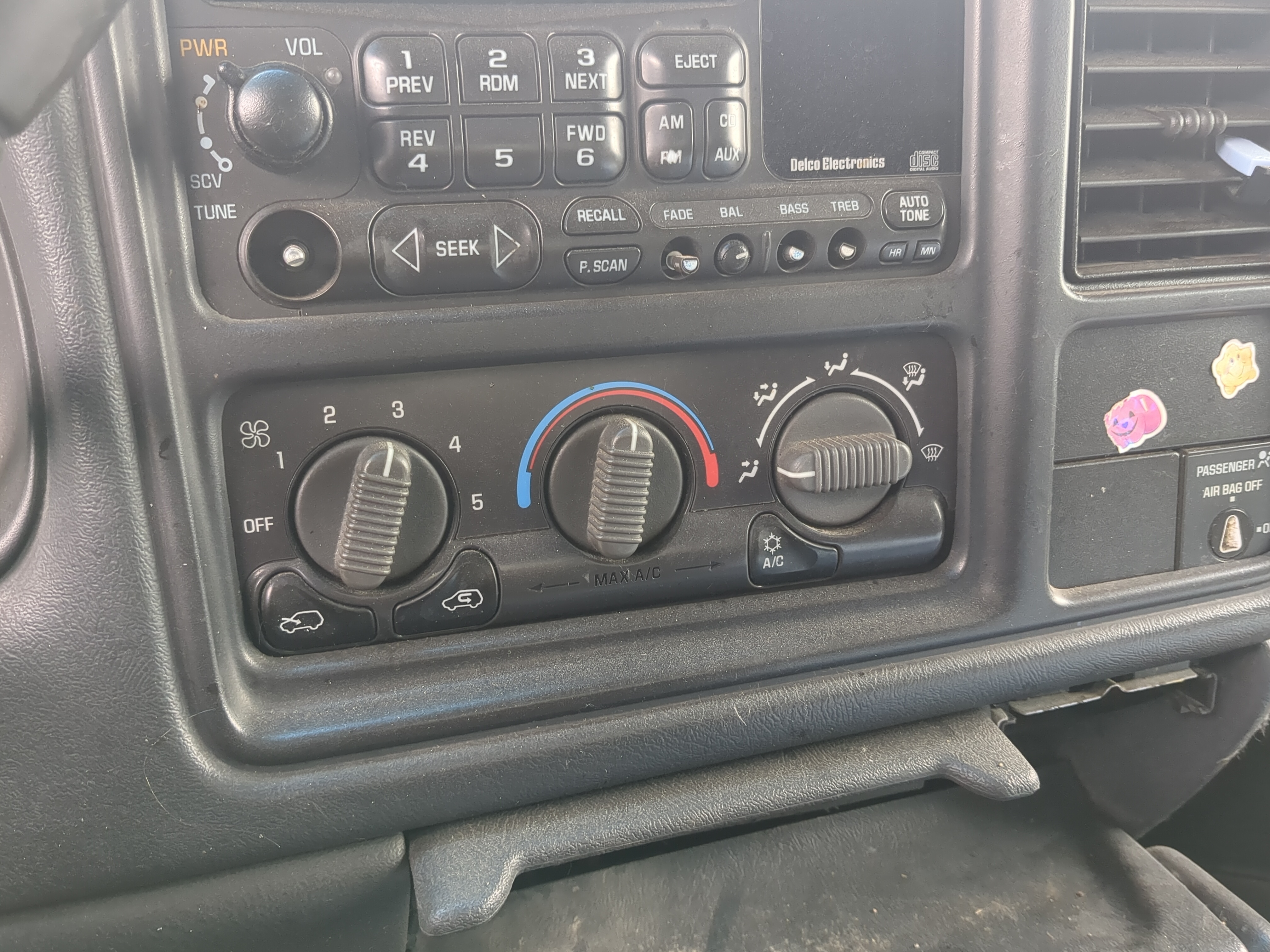 Picture of 1999-2002 Gmc Sierra 1500 Ac Heater Climate Control 1212125