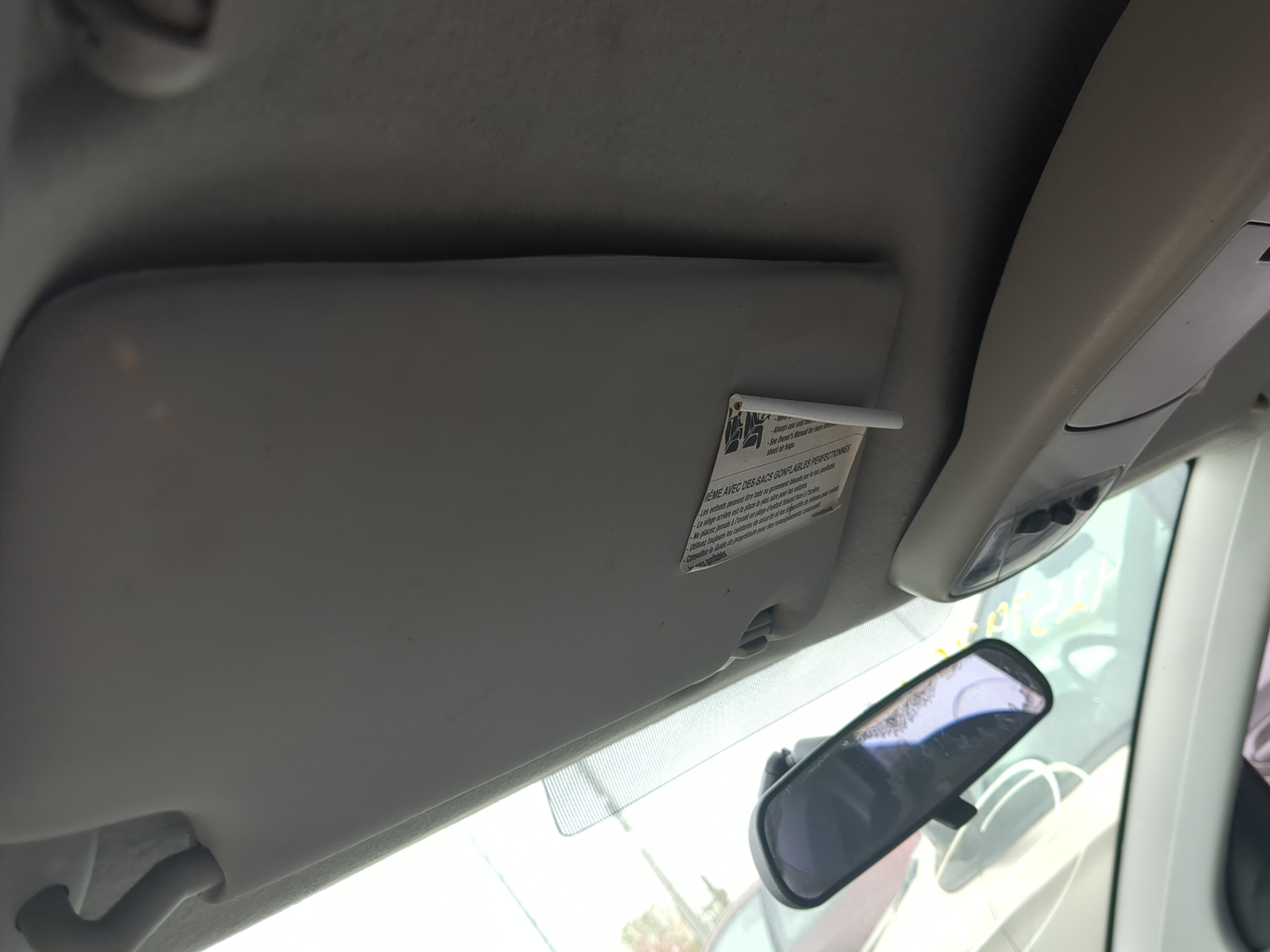 2005-2007 Ford Focus Driver Sun Visor Mirror Left Sunvisor 1212223 - Oemusedautoparts1.com