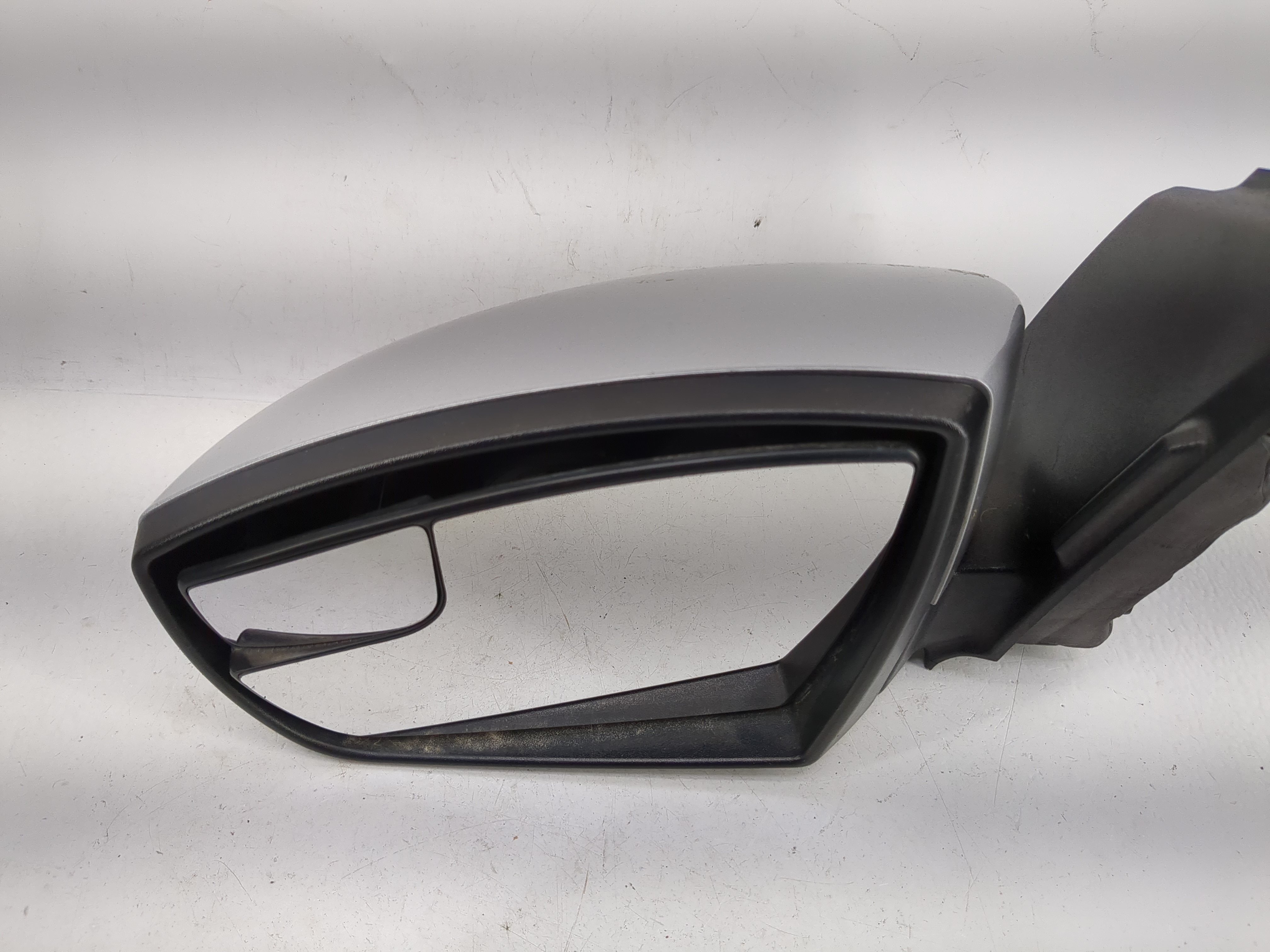 2013-2016 Ford Escape Driver Left Side View Power Door Mirror Silver 1212313 - Oemusedautoparts1.com