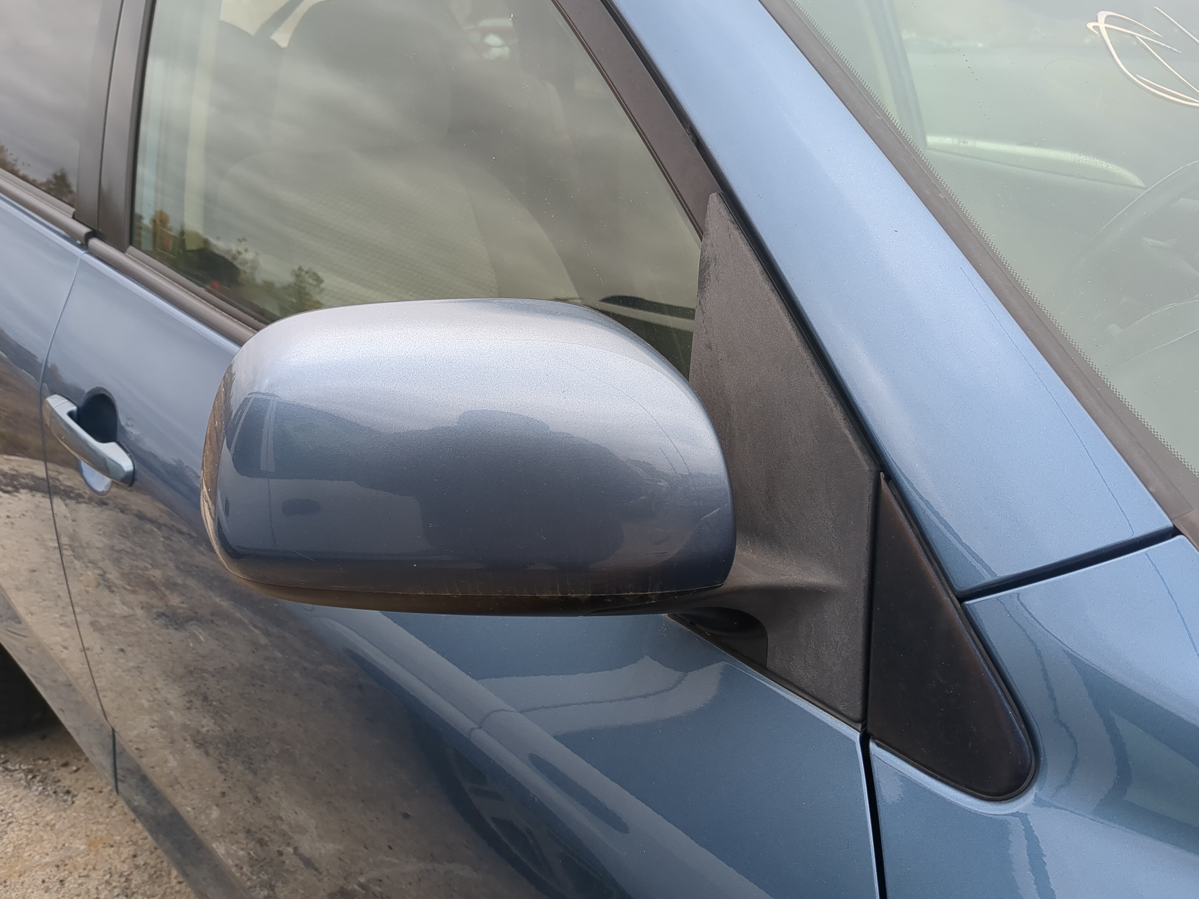 2006-2008 Toyota Rav4 Passenger Right Side View Power Door Mirror 1212428 - Oemusedautoparts1.com