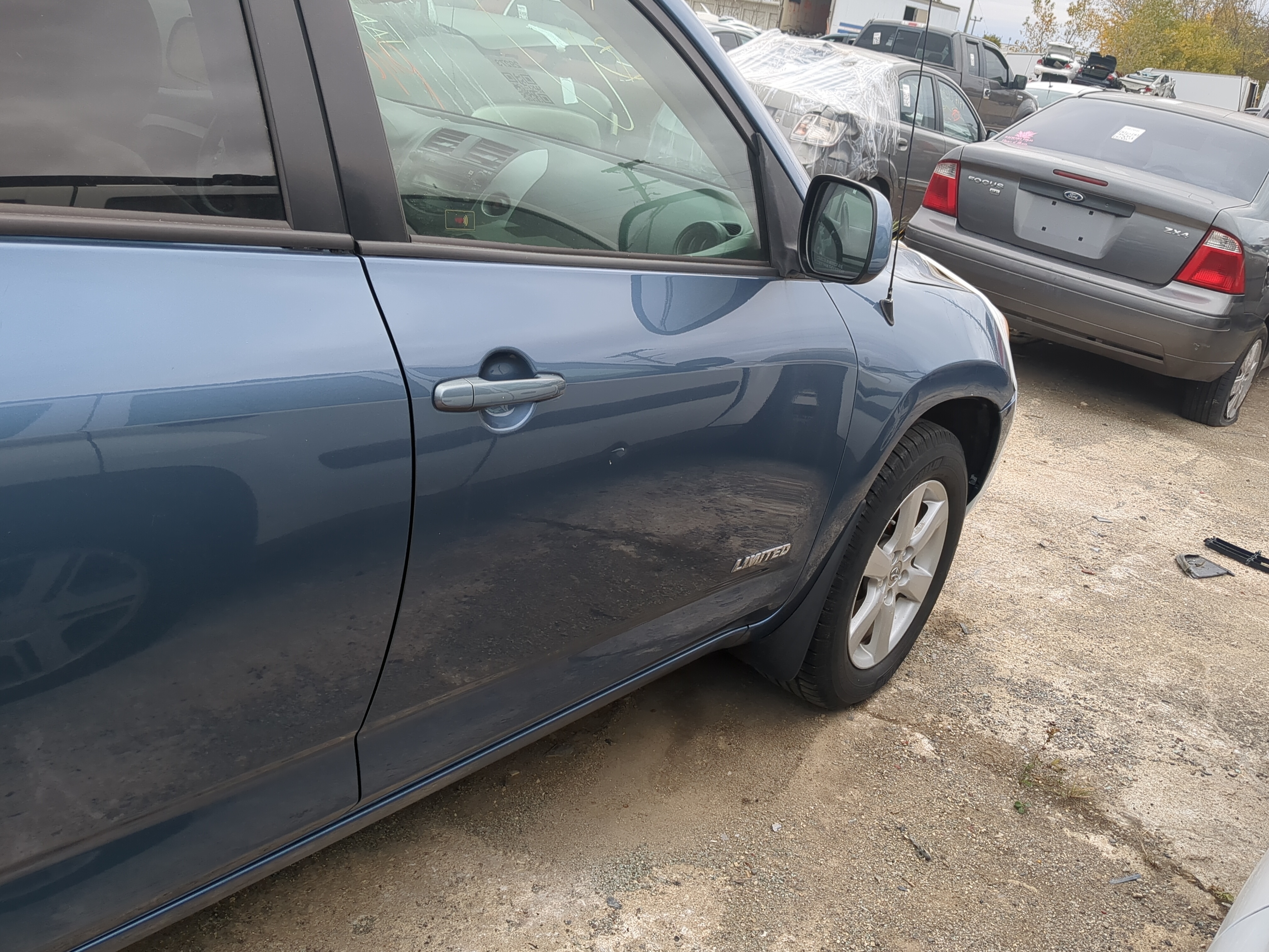 2006-2014 Toyota Rav4 Passenger Front Door Oem 1212489 - Oemusedautoparts1.com