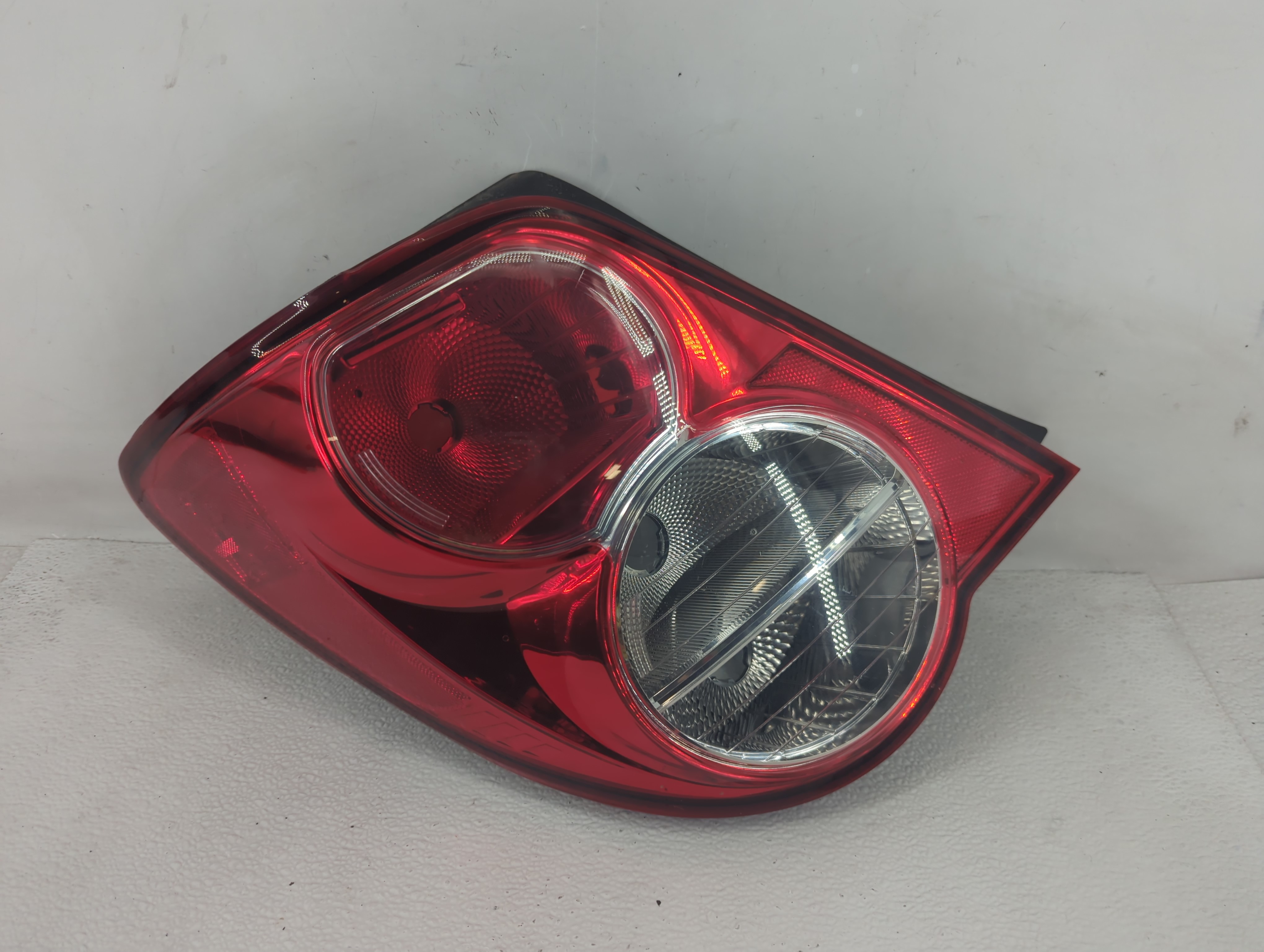 2012-2016 Chevrolet Sonic Driver Left Side Tail Light Taillight Oem 1212529 - Oemusedautoparts1.com