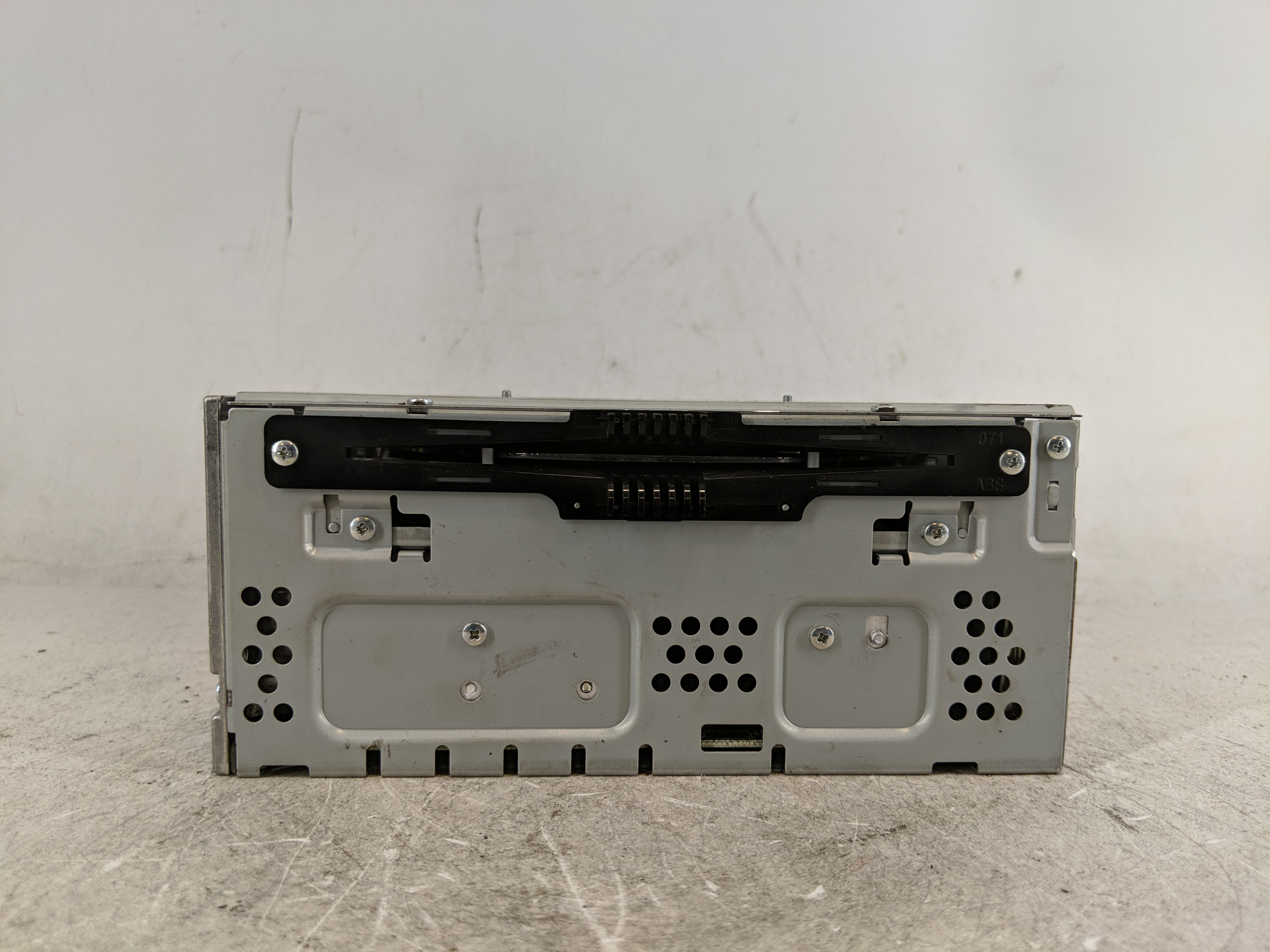 2013-2015 Ford Escape Am Fm Cd Player Radio Receiver 1212550 - Oemusedautoparts1.com