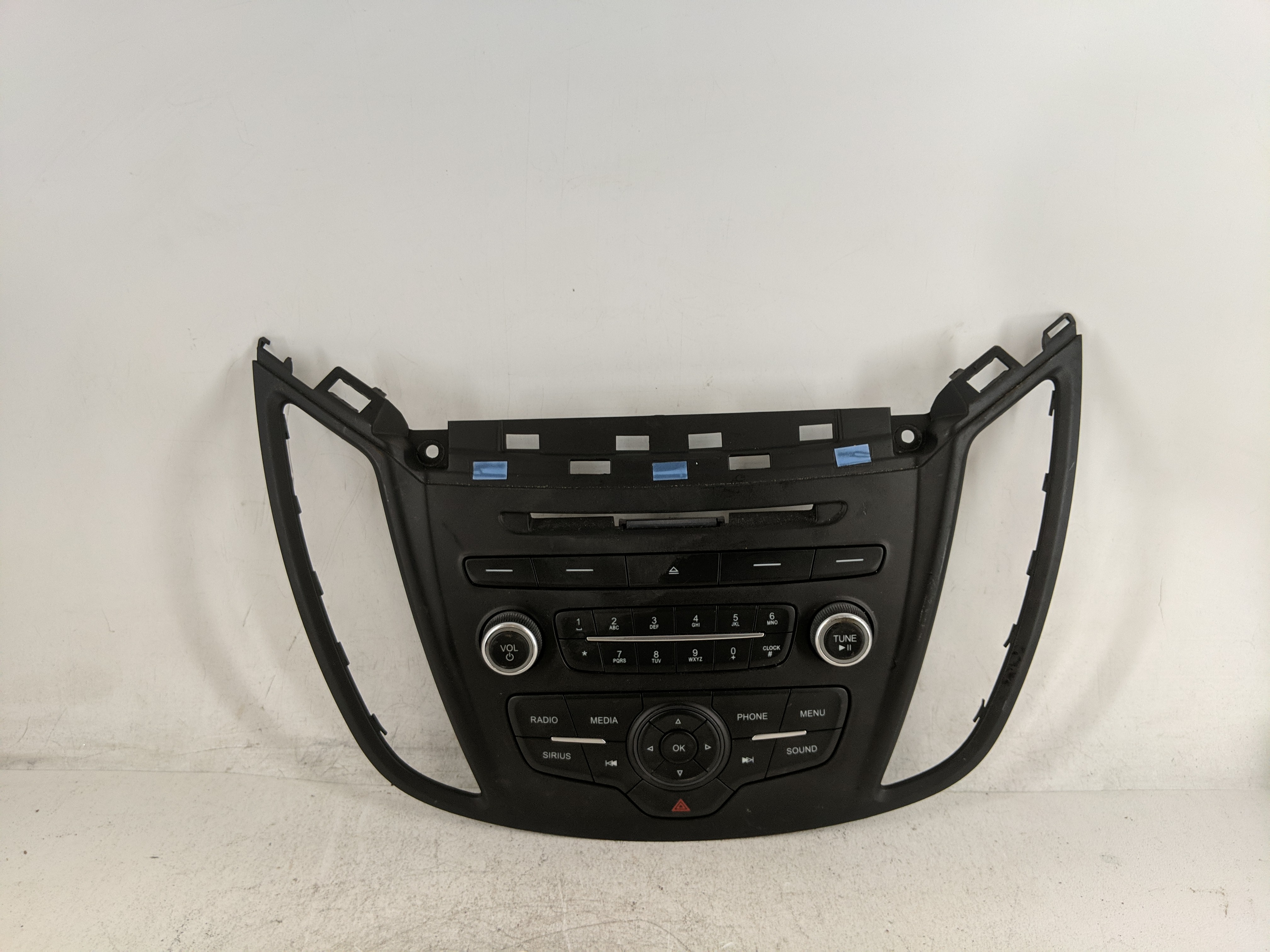2017-2019 Ford Escape Am Fm Cd Player Radio Receiver 1212563 - Oemusedautoparts1.com