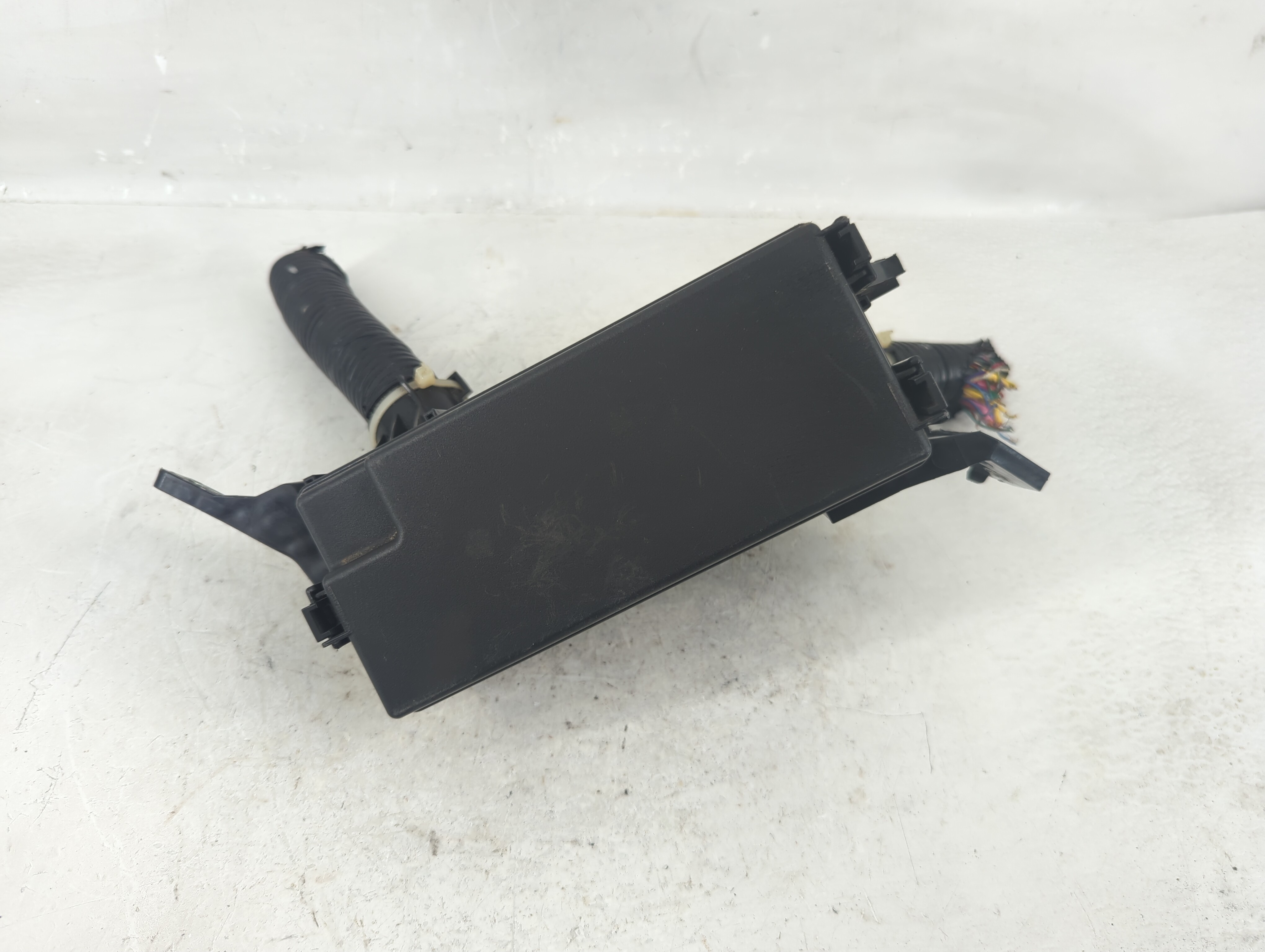 2016-2018 Honda Hr-v Fusebox Fuse Box Relay Module 1212597 - Oemusedautoparts1.com