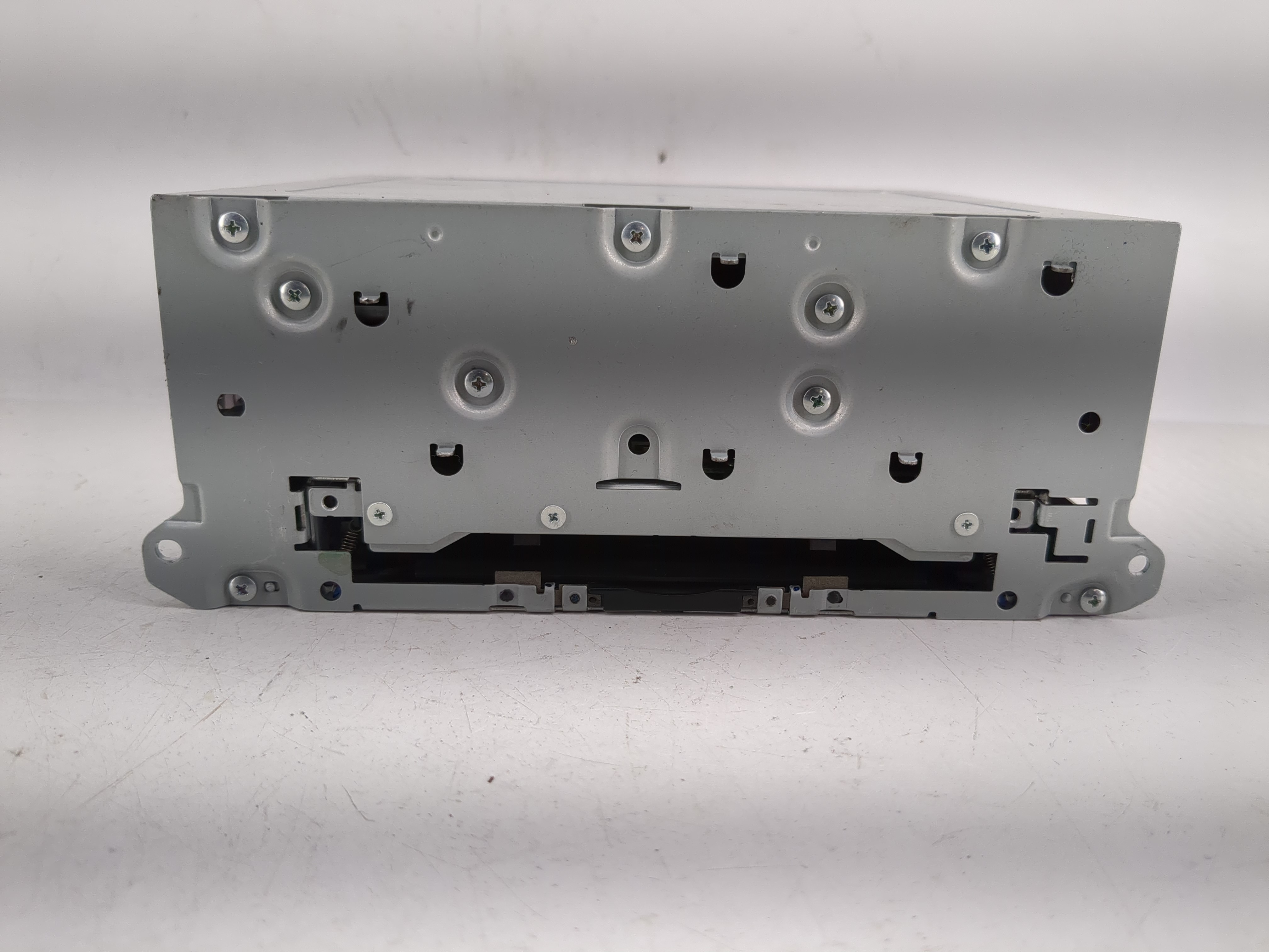 2014-2018 Infiniti Q50 Am Fm Cd Player Radio Receiver 1212606 - Oemusedautoparts1.com