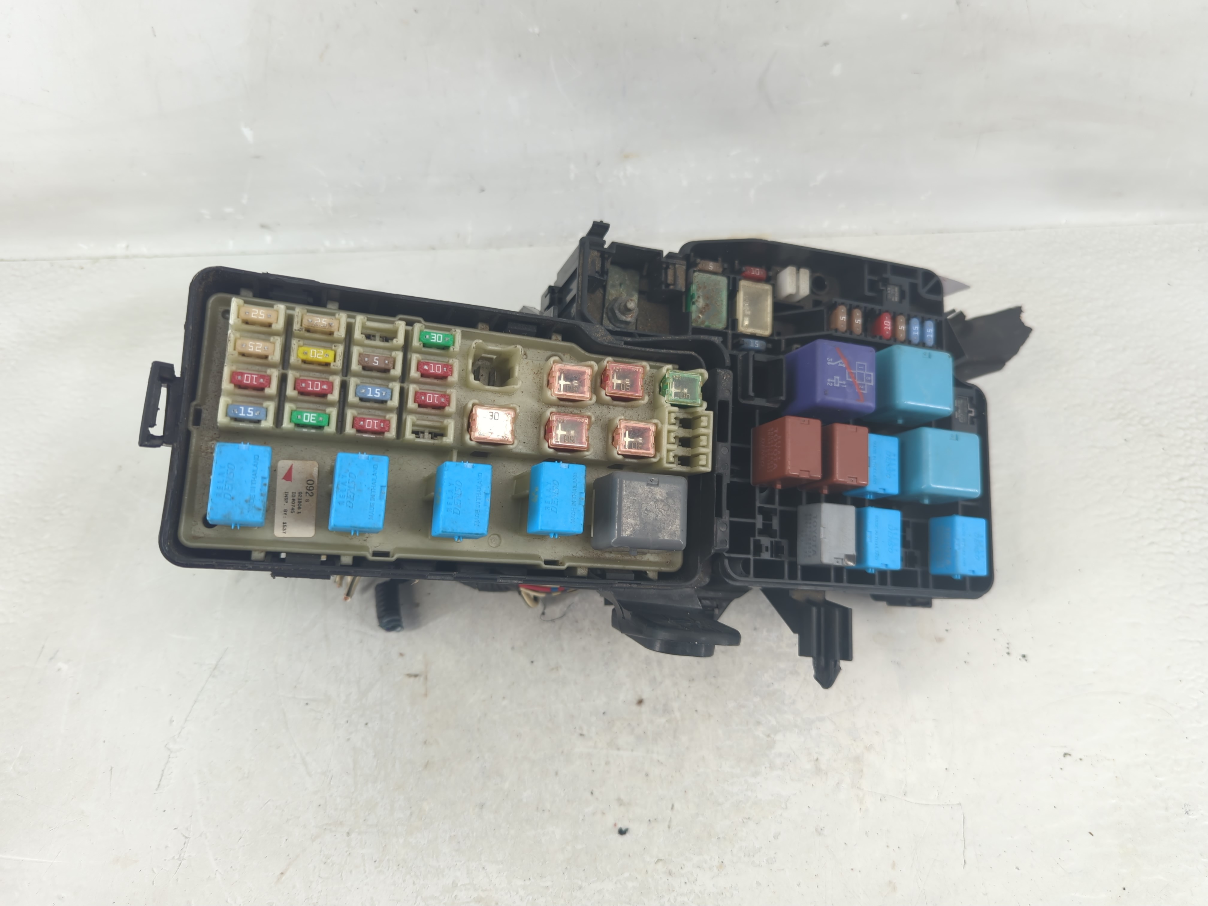2007-2008 Toyota Solara Fusebox Fuse Box Relay Module 1212625 - Oemusedautoparts1.com