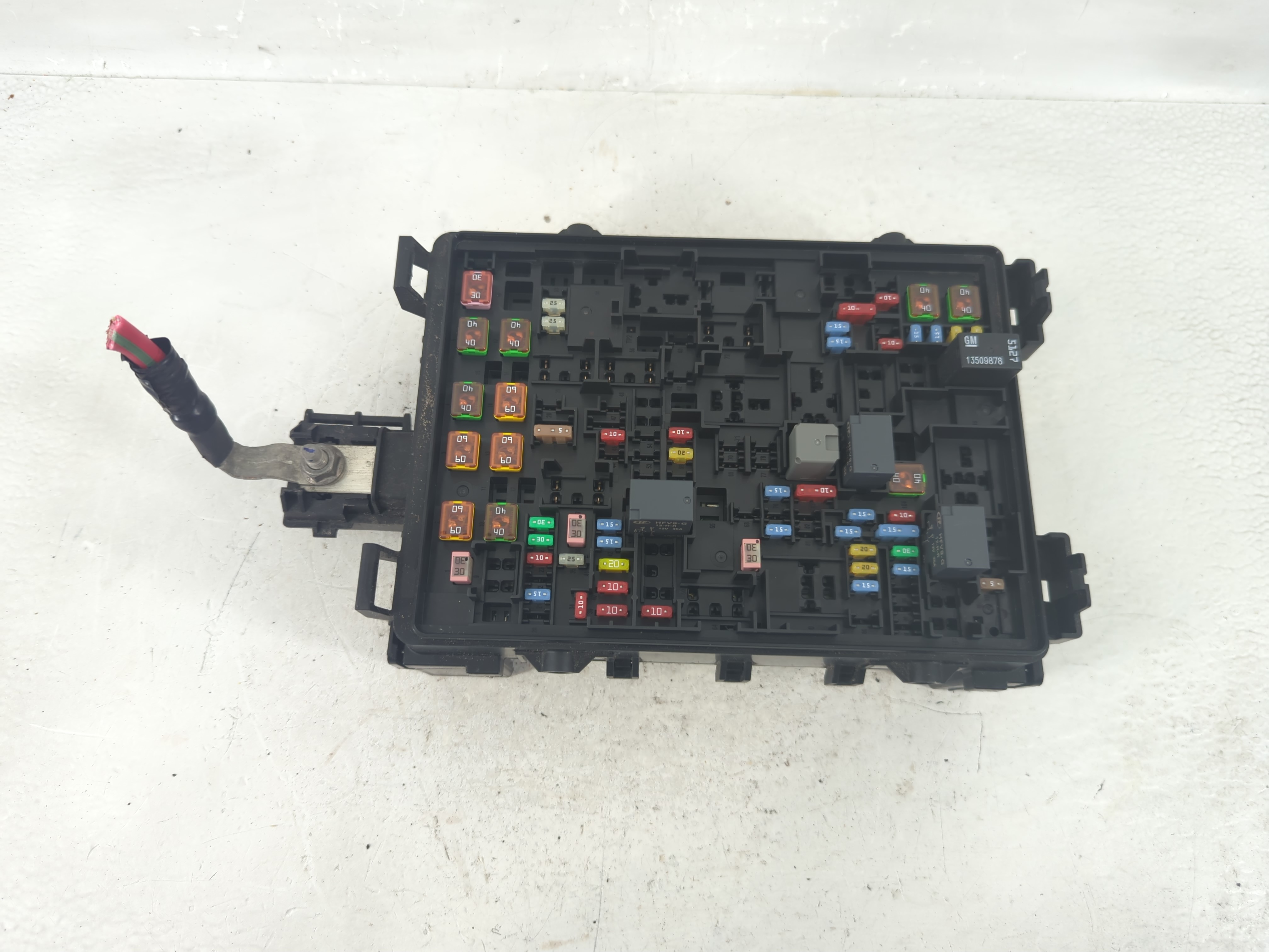Chevrolet Suburban 1500 Fusebox Fuse Box Relay Module 1212796 - Oemusedautoparts1.com