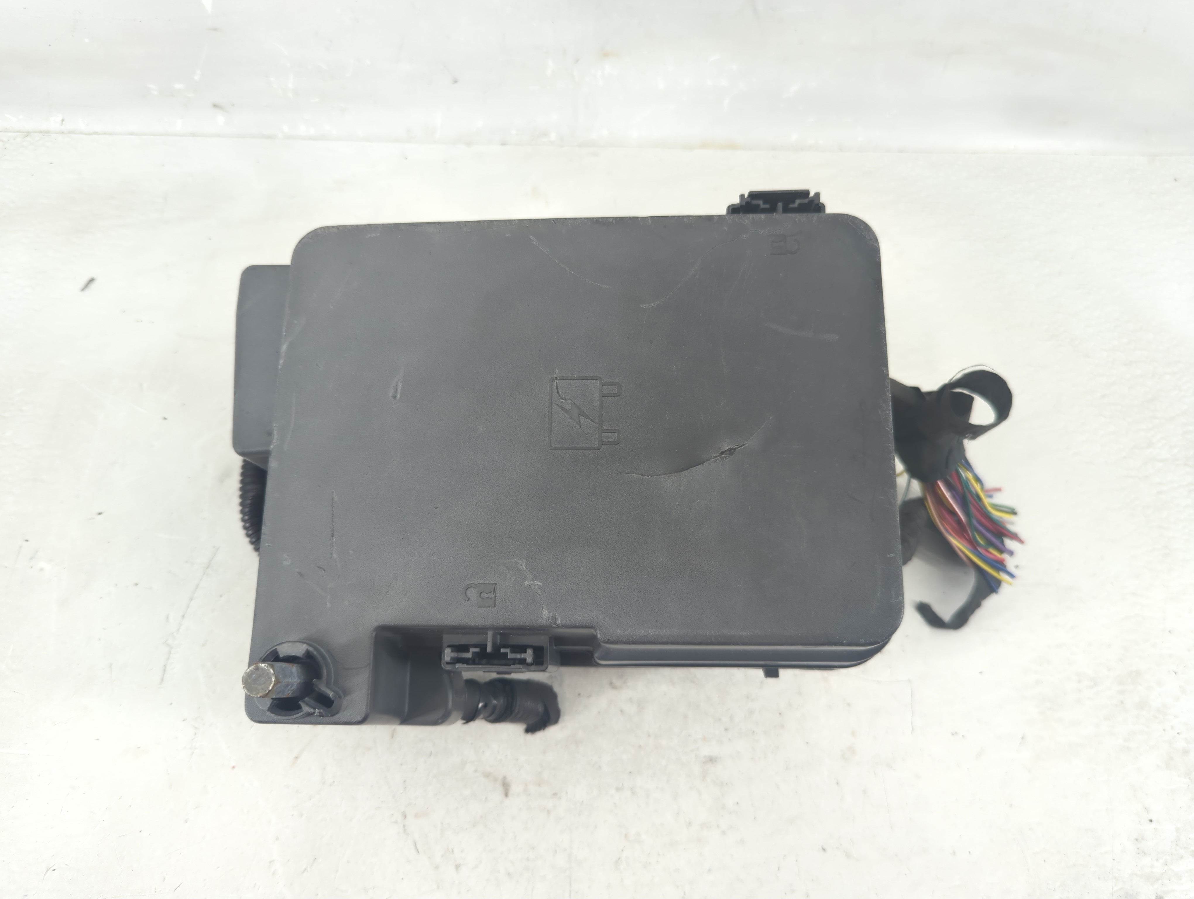 2016-2017 Chevrolet Equinox Fusebox Fuse Box Relay Module 22922727 1212814 - Oemusedautoparts1.com
