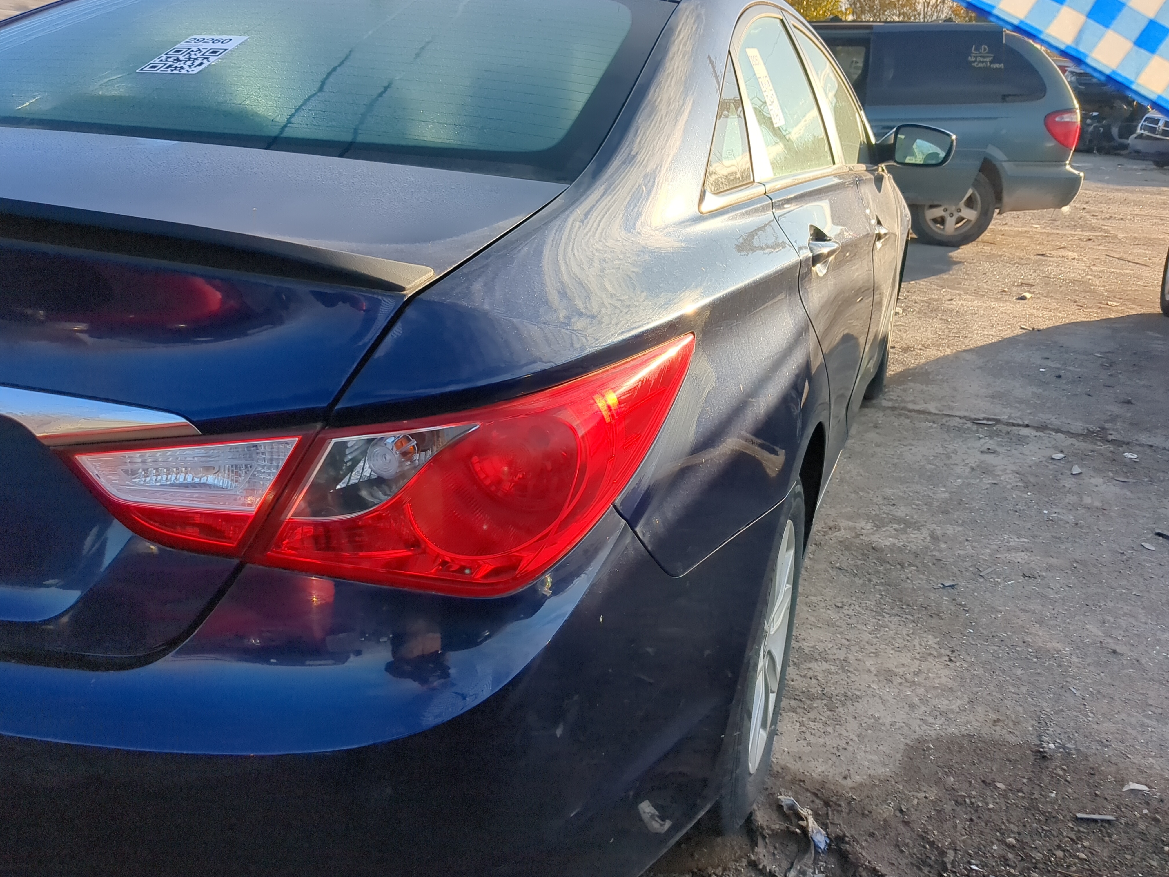 2011-2014 Hyundai Sonata Passenger Right Side Tail Light Taillight Oem 1212909 - Oemusedautoparts1.com