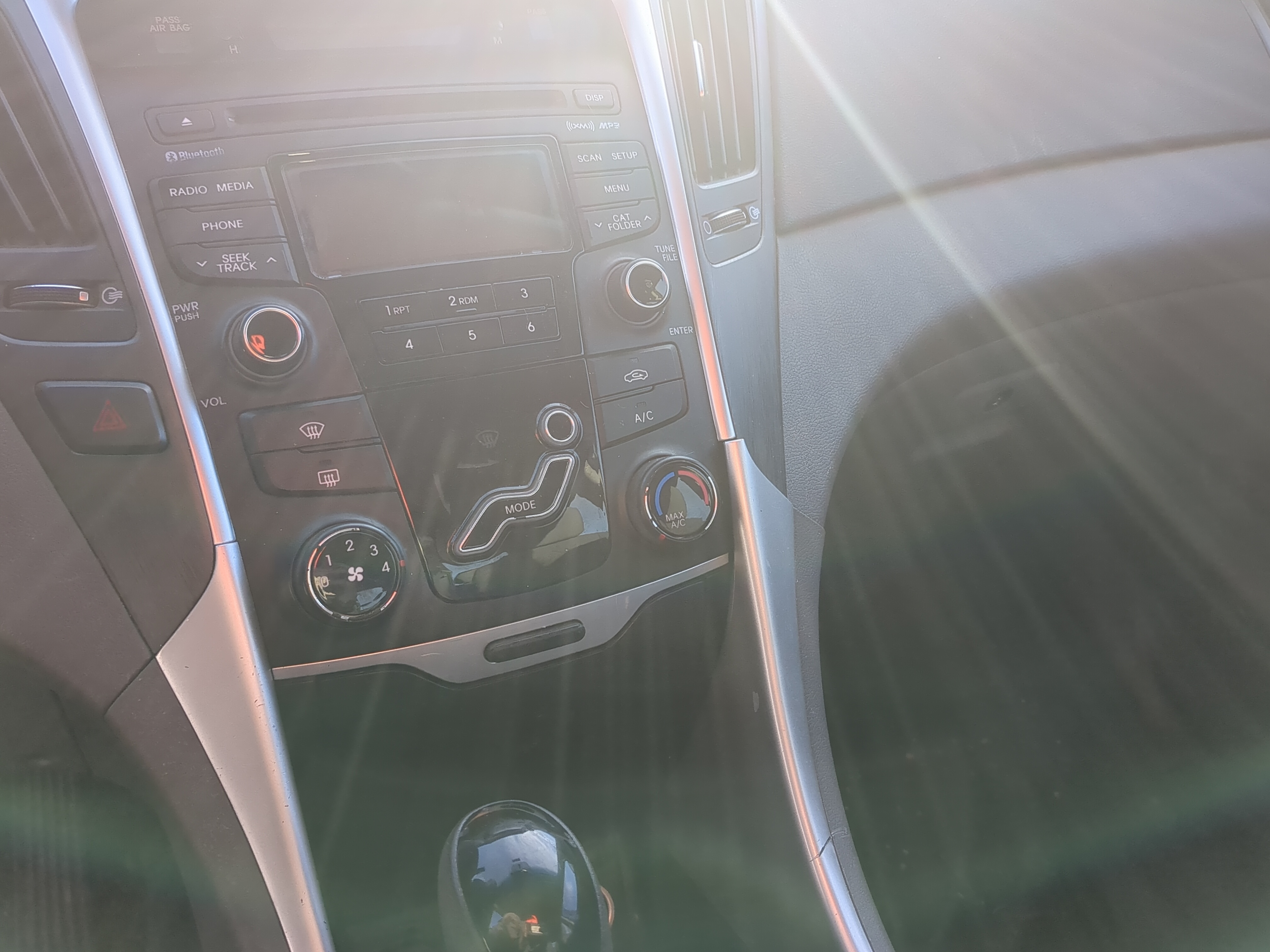 Picture of 2011-2013 Hyundai Sonata Ac Heater Climate Control 1212940