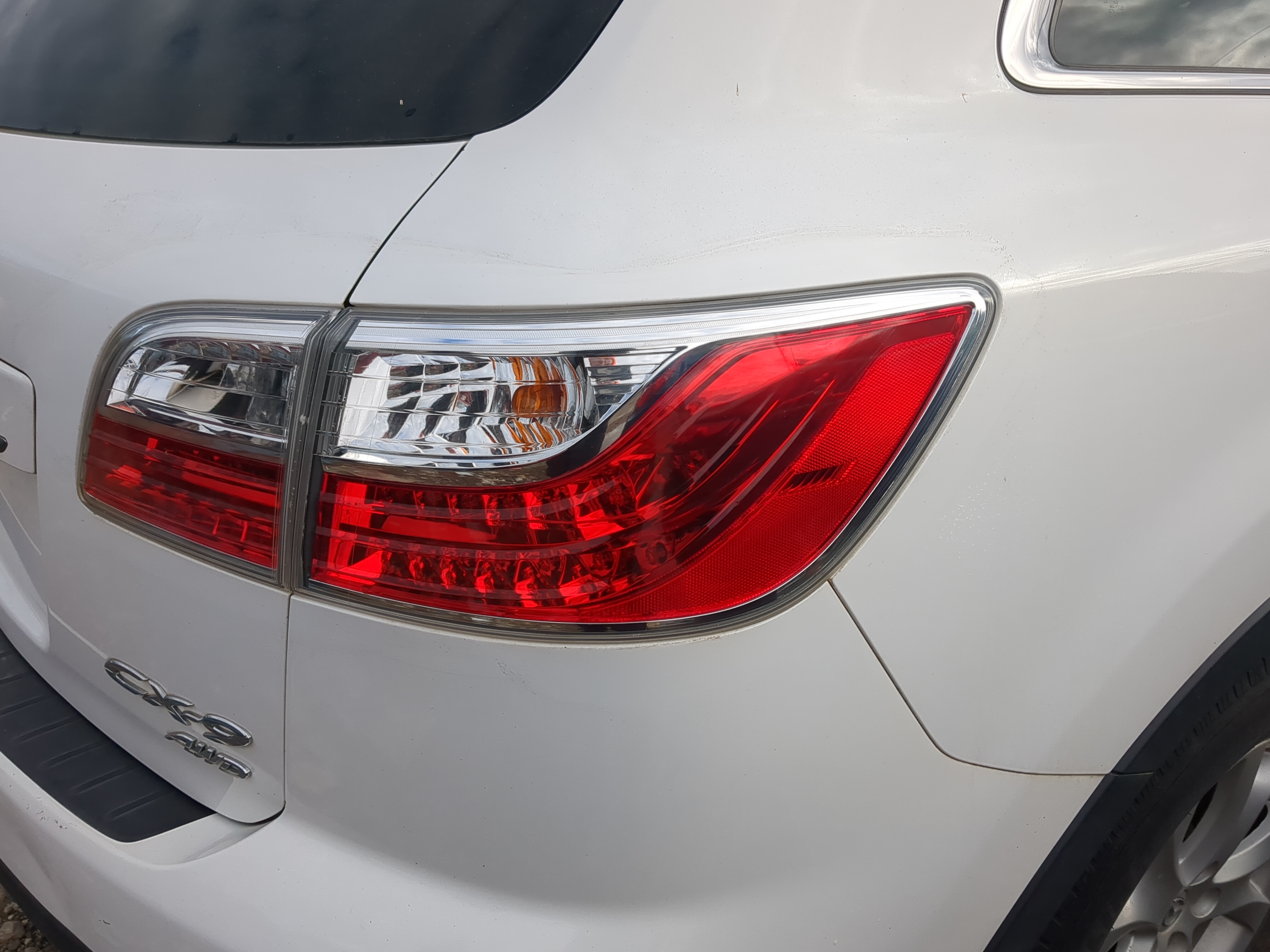 2010-2012 Mazda Cx-9 Passenger Right Side Tail Light Taillight Oem 1213102 - Oemusedautoparts1.com