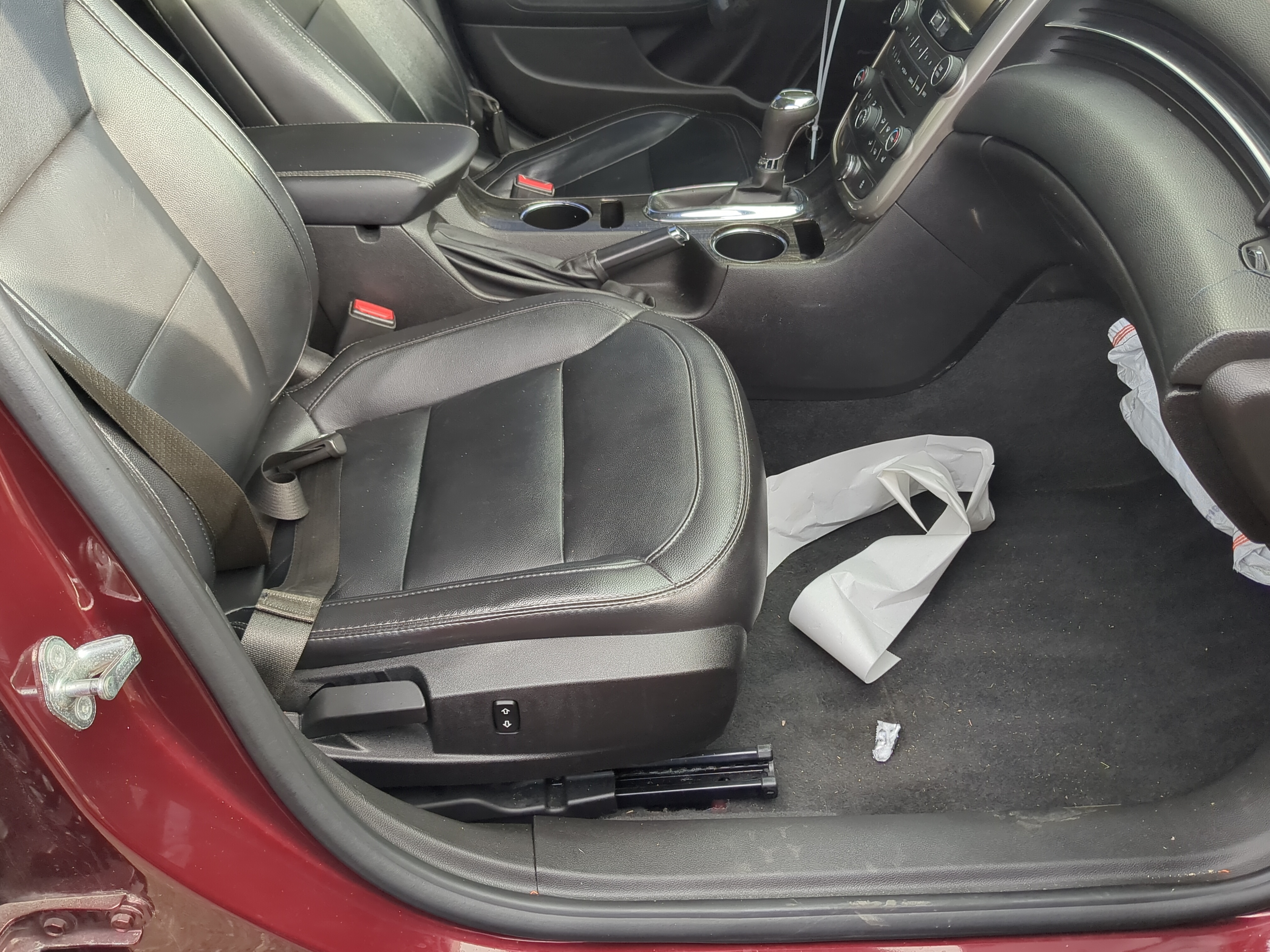 2014-2015 Chevrolet Malibu Passenger Front Seat Oem 1213315 - Oemusedautoparts1.com