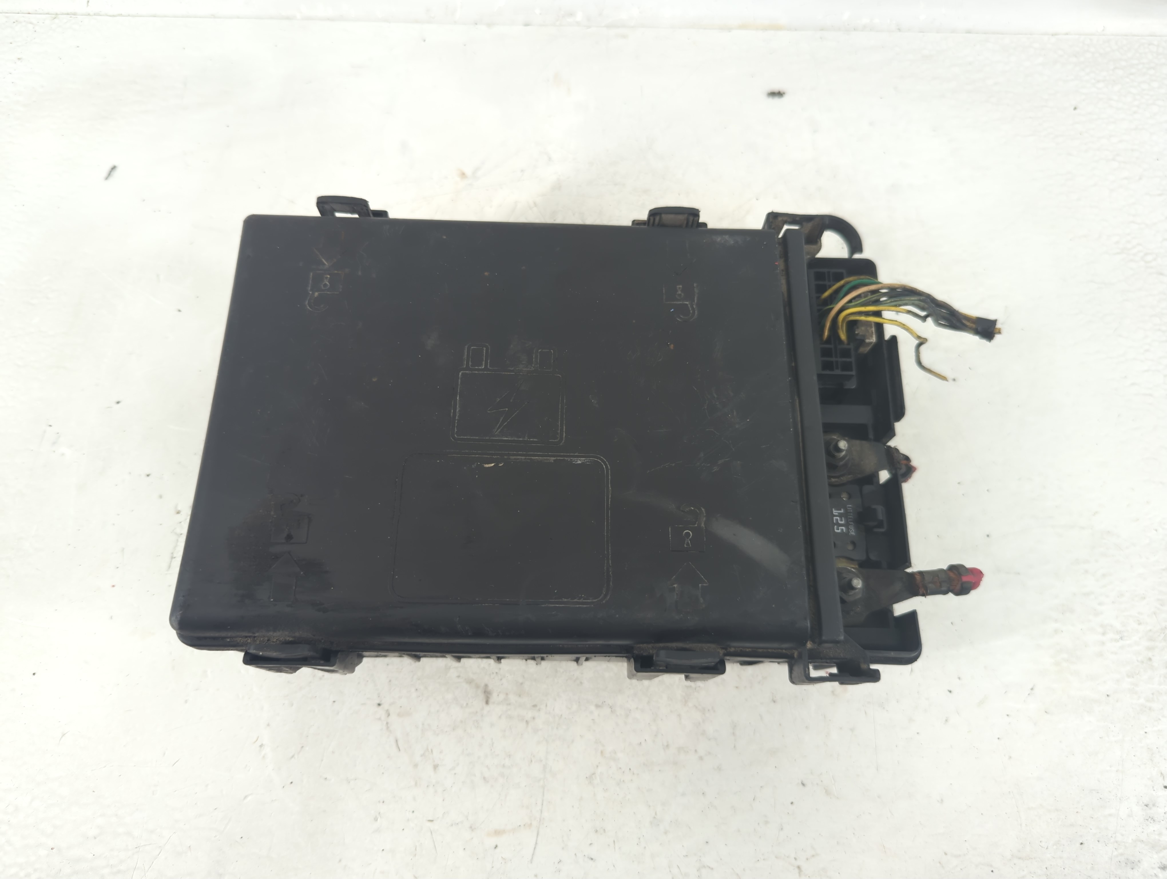 2013-2014 Chevrolet Express 1500 Fusebox Fuse Box Relay Module 22767372 1213474 - Oemusedautoparts1.com