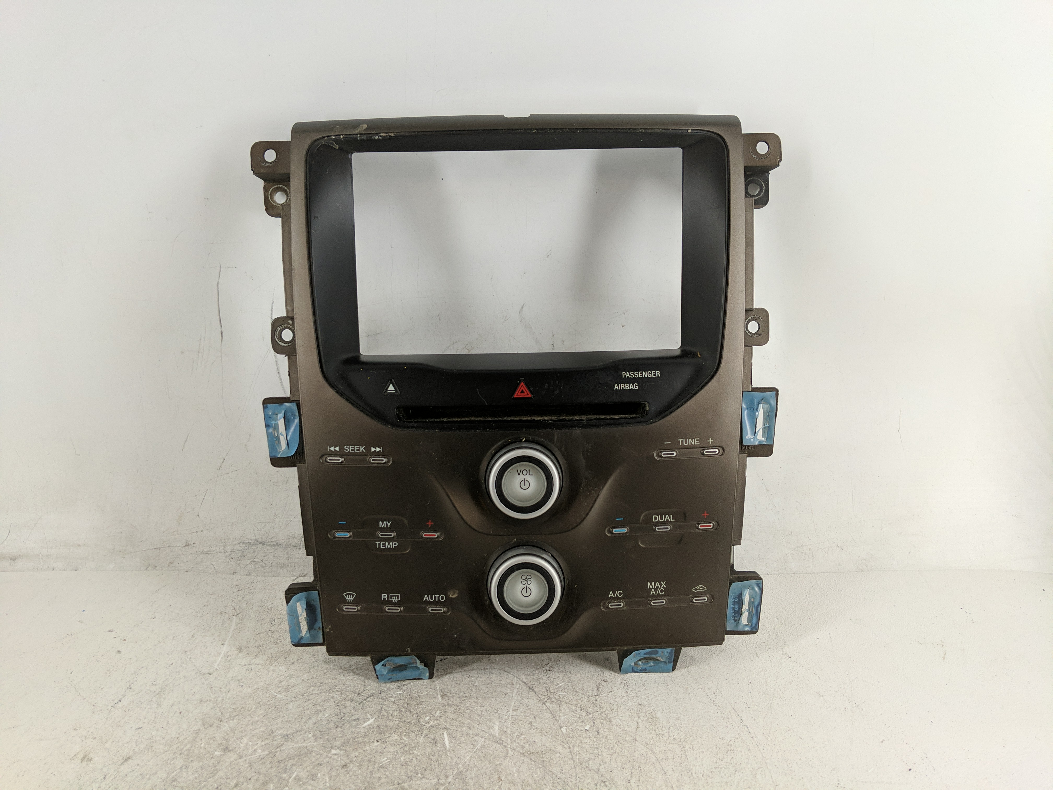 2014-2014 Ford Edge Radio Control Panel 1213495 - Oemusedautoparts1.com