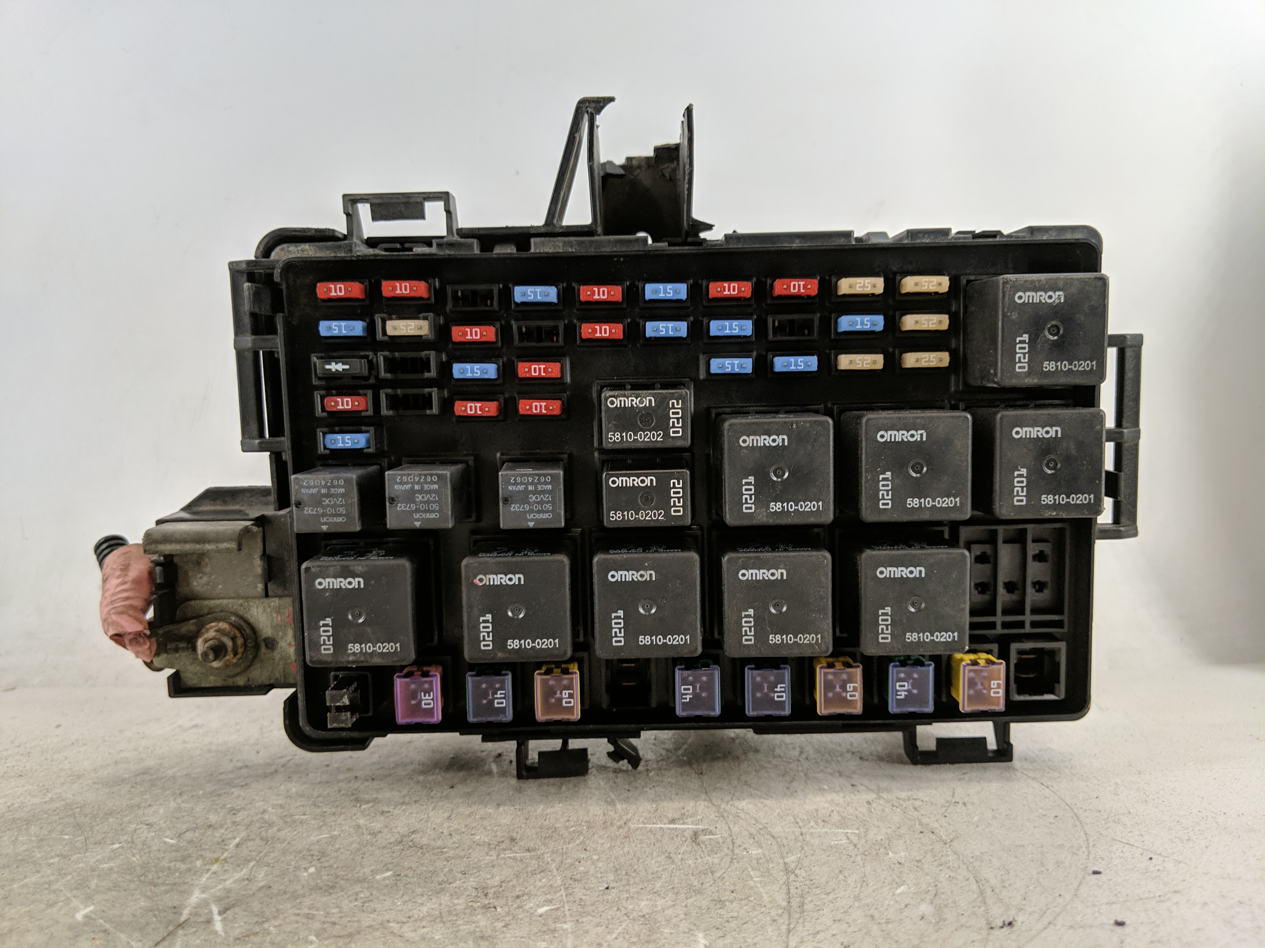 2005-2009 Chevrolet Uplander Fusebox Fuse Box Relay Module 15272681 1213507 - Oemusedautoparts1.com