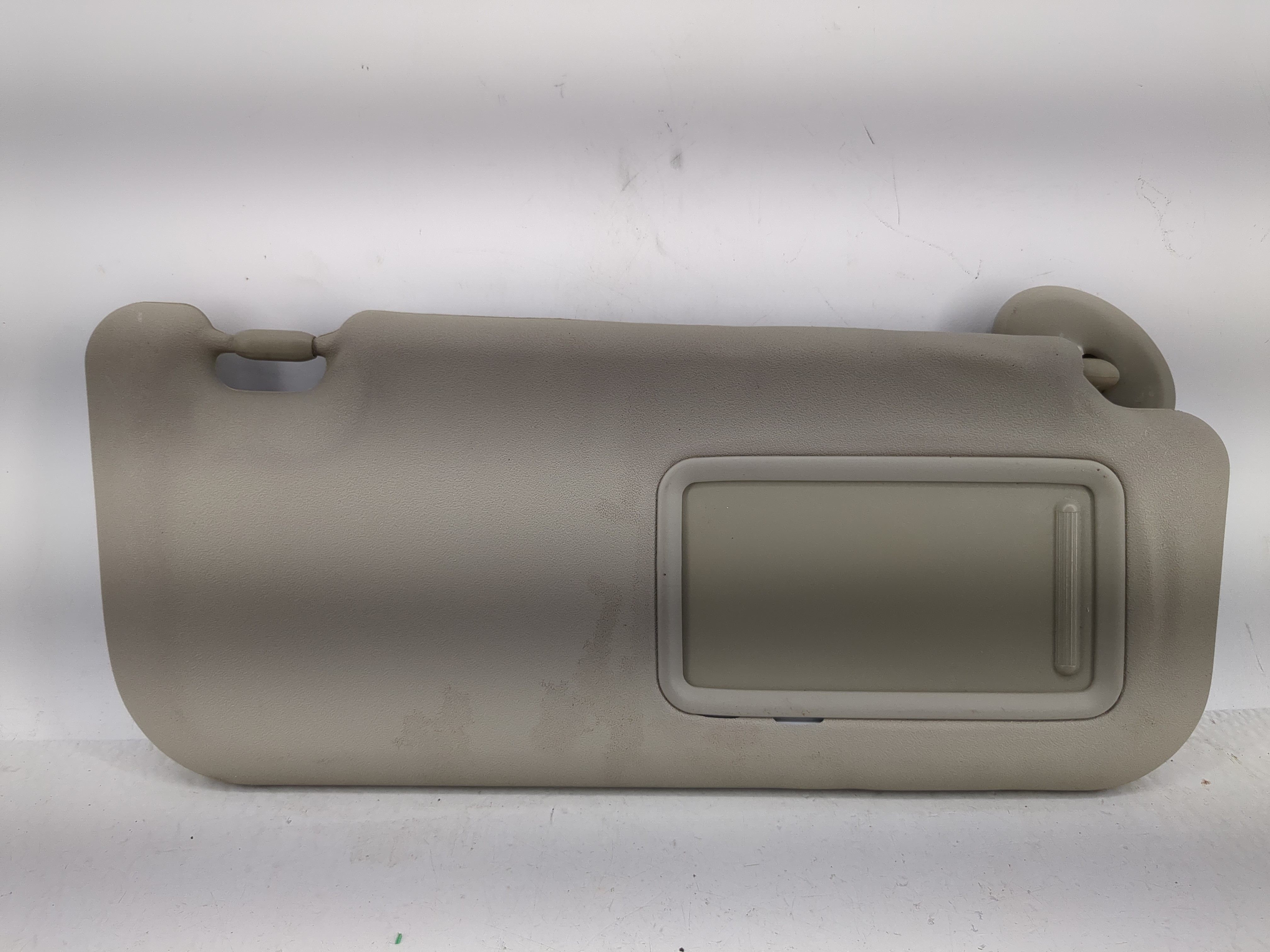 2009-2013 Toyota Corolla Passenger Sun Visor Mirror Right Sunvisor Beige 1213518 - Oemusedautoparts1.com