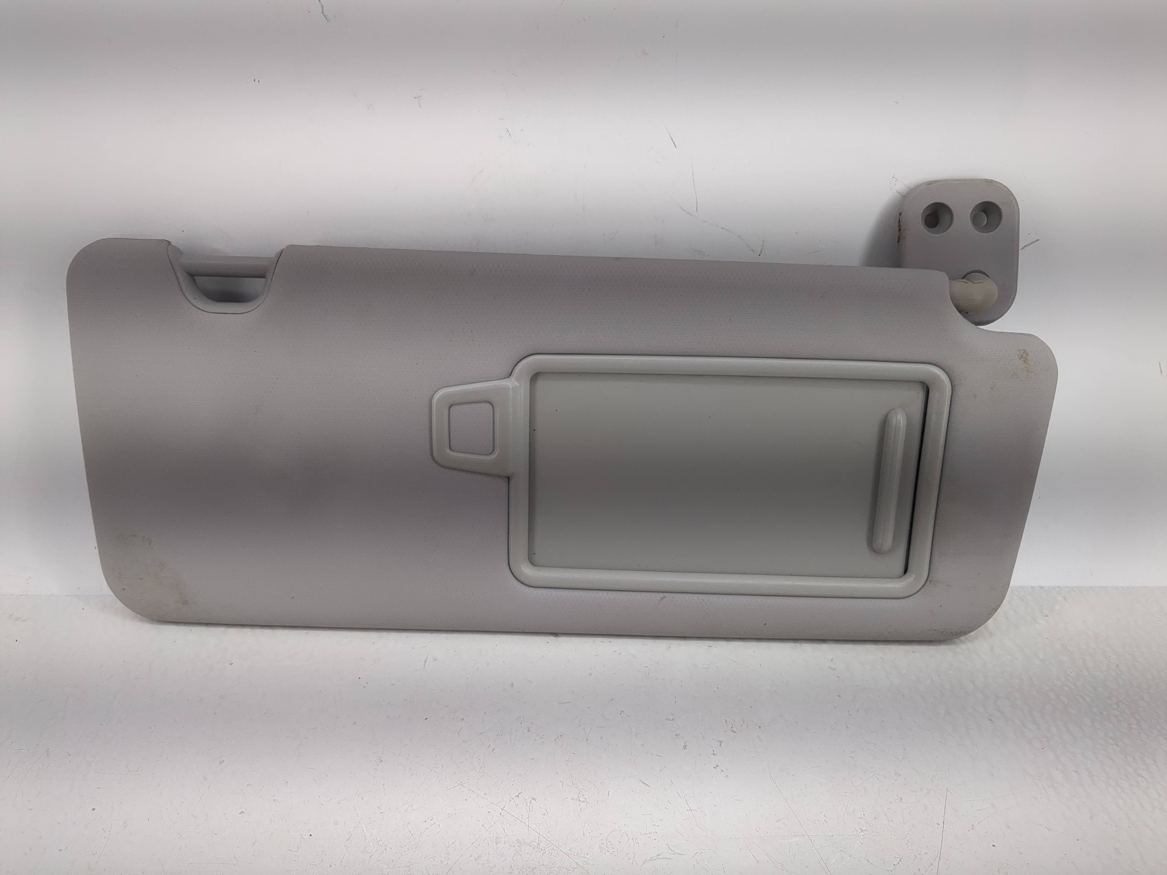 2016-2021 Hyundai Tucson Passenger Sun Visor Mirror Right Sunvisor Gray 1213527 - Oemusedautoparts1.com
