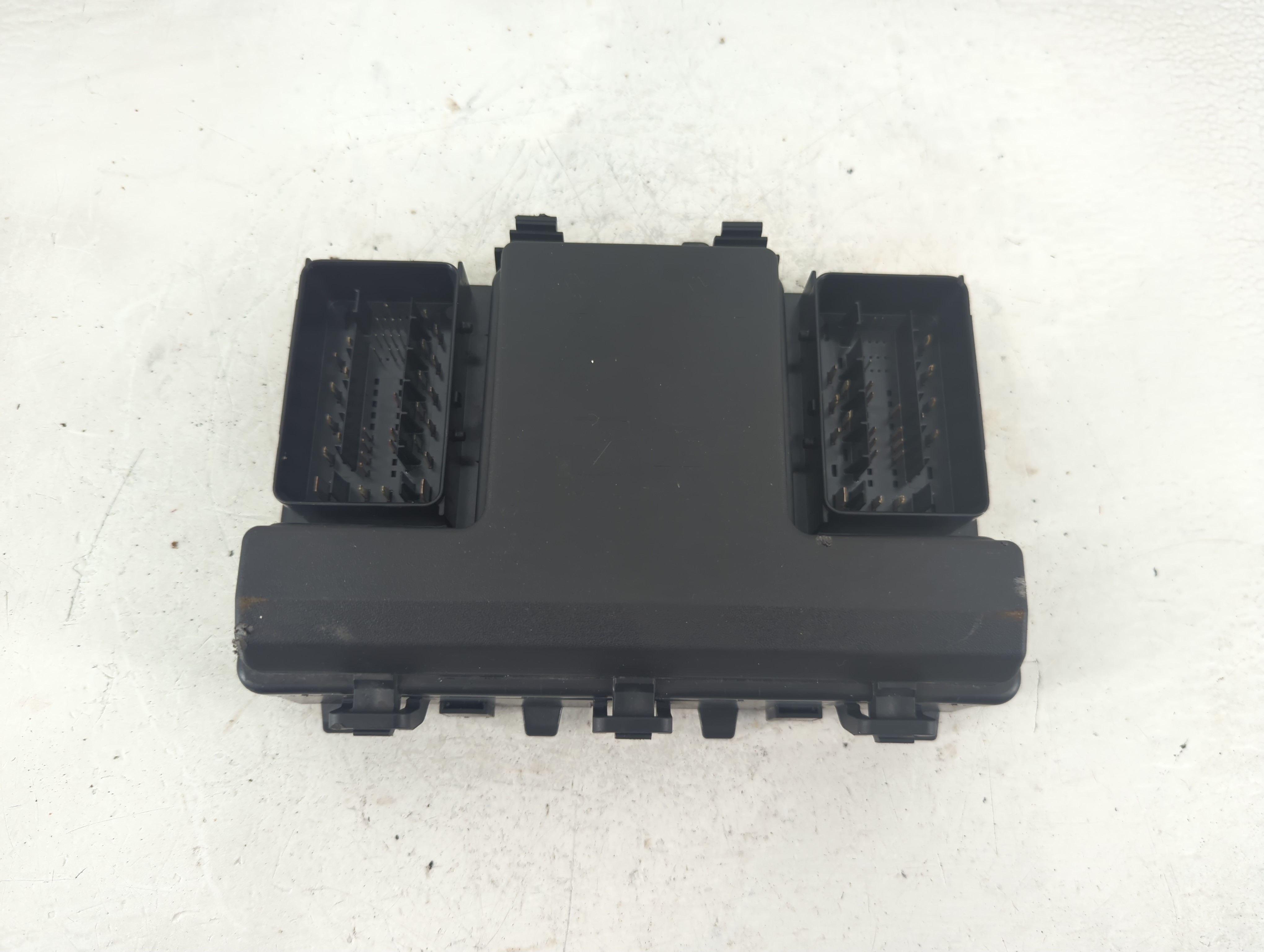 2015-2016 Lincoln Mkz Fusebox Fuse Box Relay Module G2gt14a075aa 1213543 - Oemusedautoparts1.com