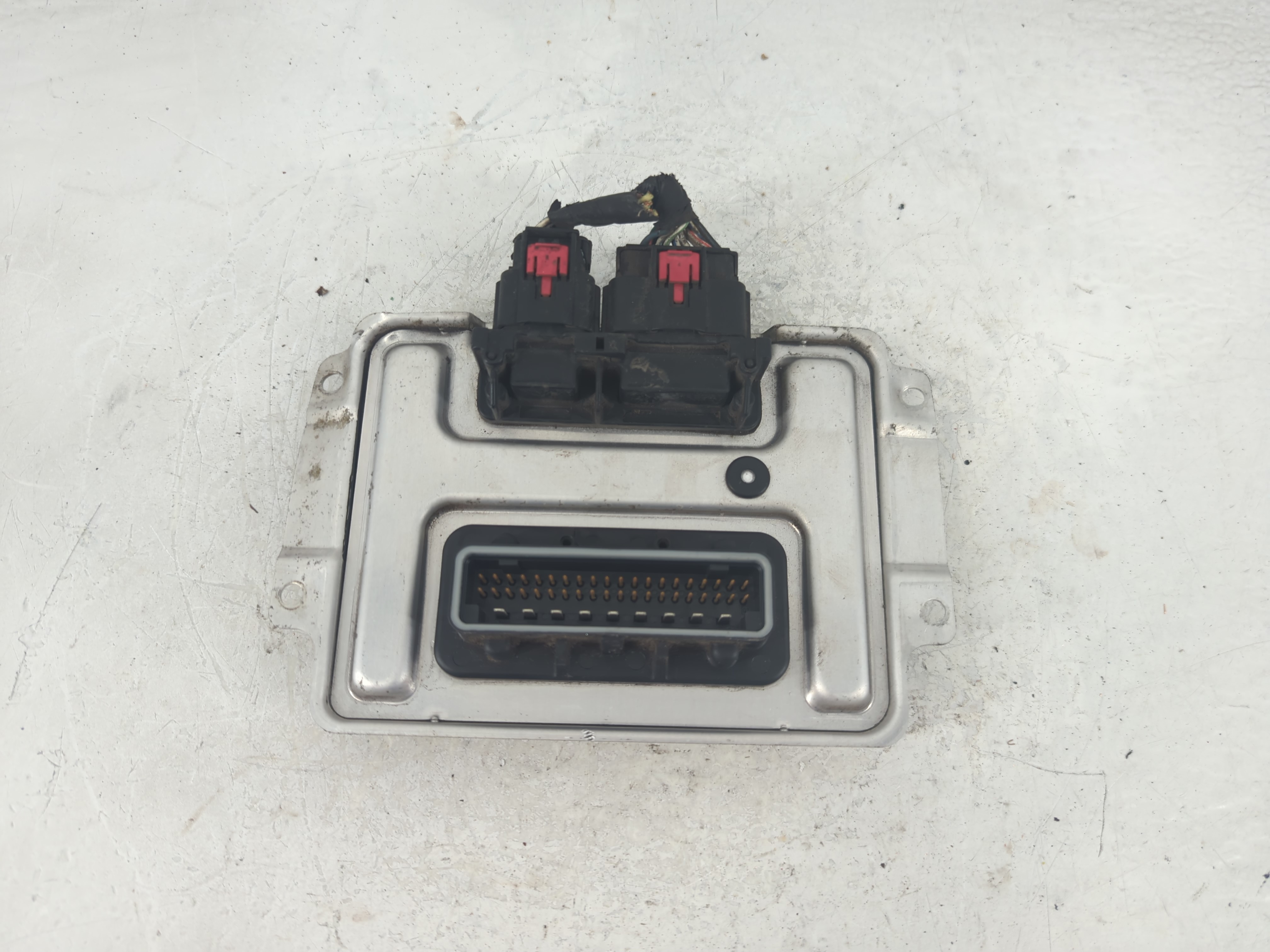 2005-2005 Chrysler 300 Engine Control Computer Ecu Pcm Ecm Pcu Oem 1213545 - Oemusedautoparts1.com