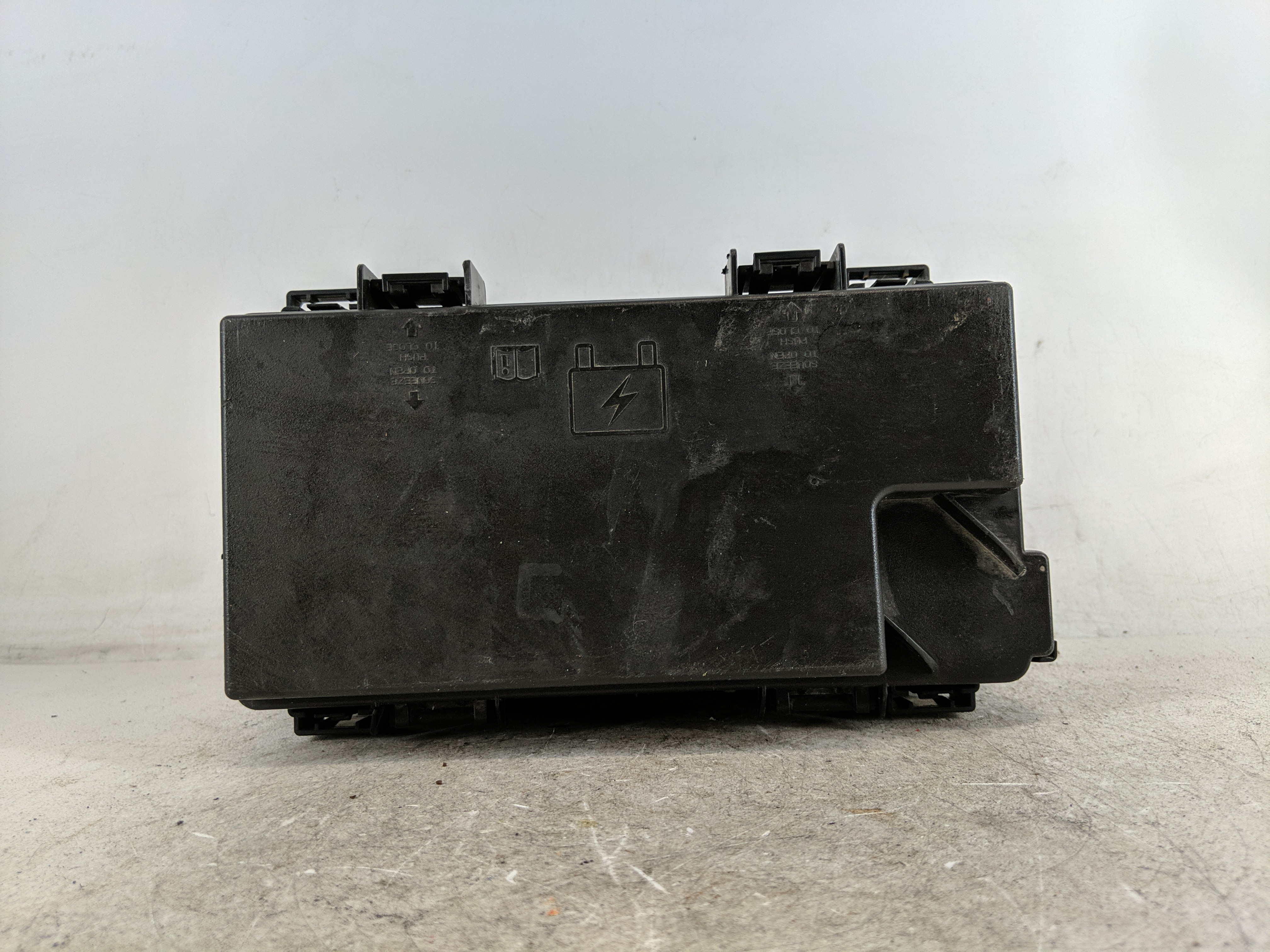 Dodge Caravan Fusebox Fuse Box Relay Module Tipm Rt032842j0 1213614 - Oemusedautoparts1.com