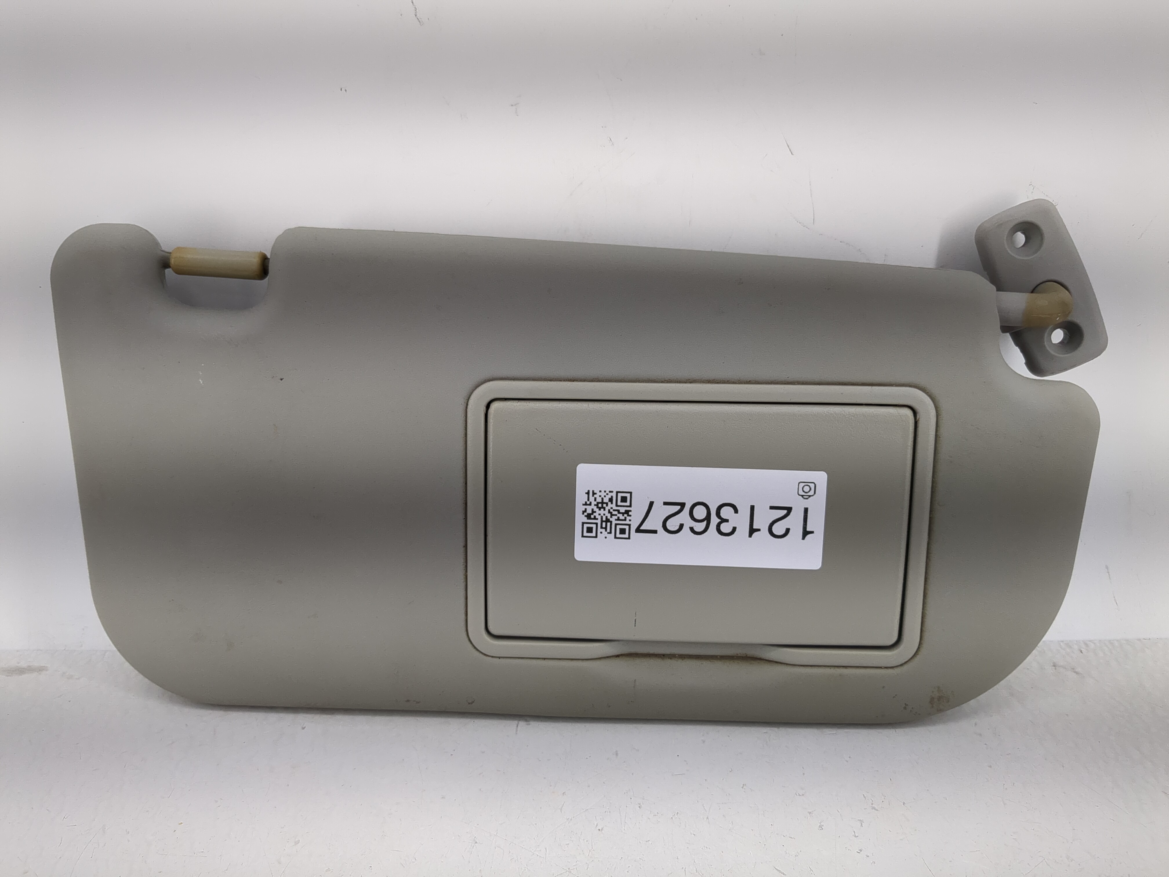 2011-2015 Hyundai Sonata Passenger Sun Visor Mirror Right Sunvisor Gray 1213627 - Oemusedautoparts1.com