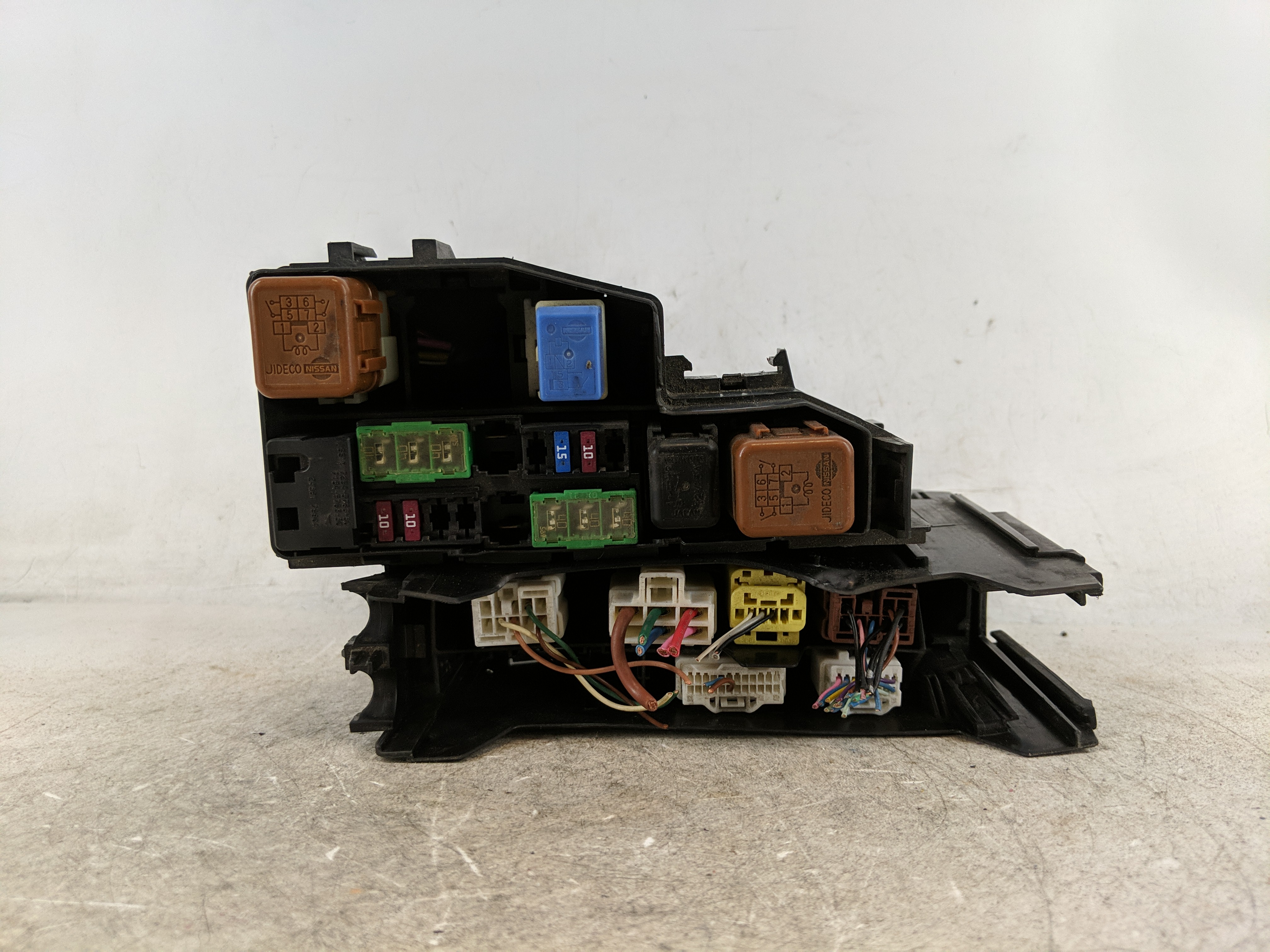 2016-2017 Nissan Altima Fusebox Fuse Box Relay Module 1213636 - Oemusedautoparts1.com
