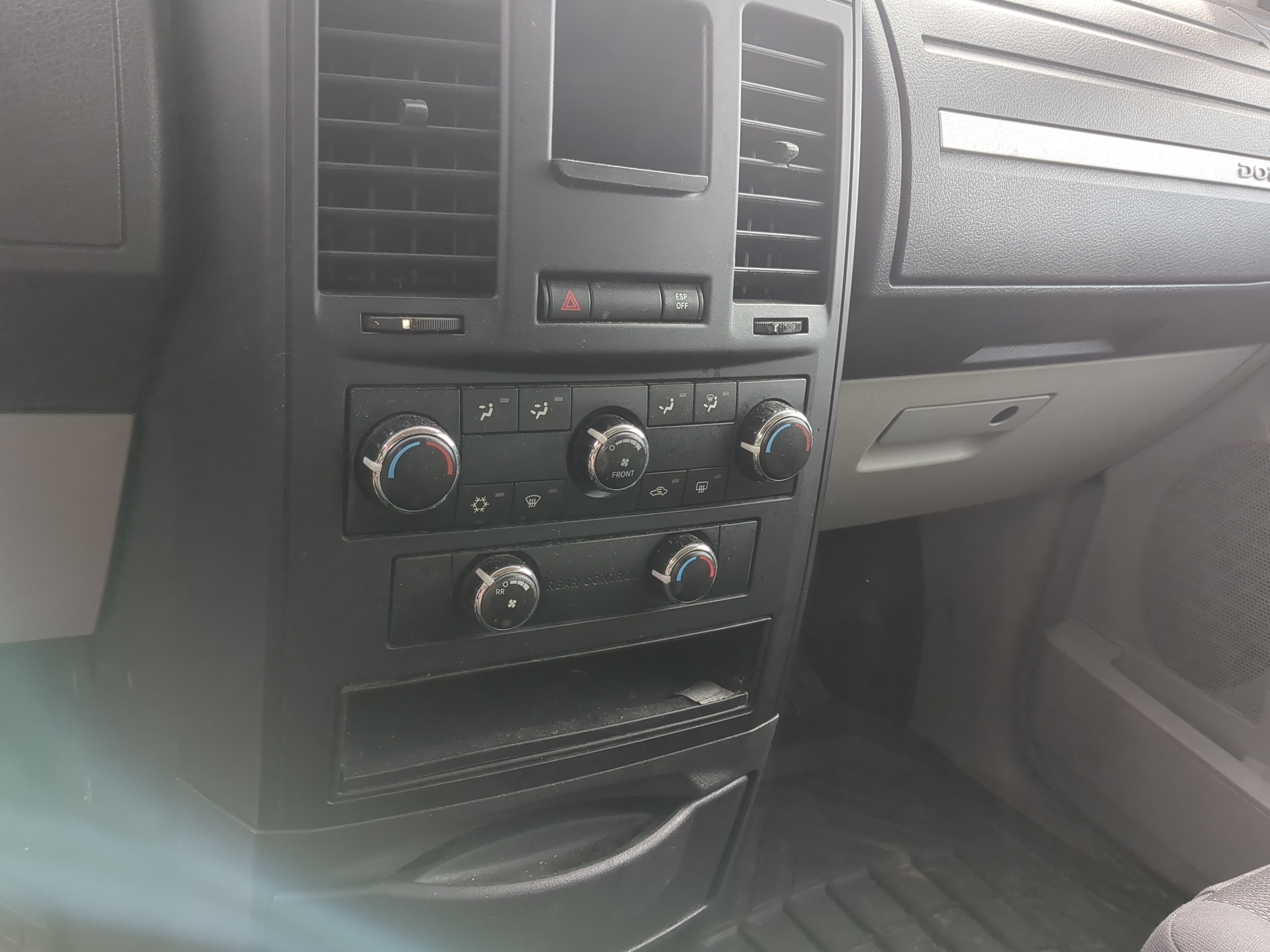 Picture of 2008-2009 Dodge Grand Caravan Ac Heater Climate Control 1213743