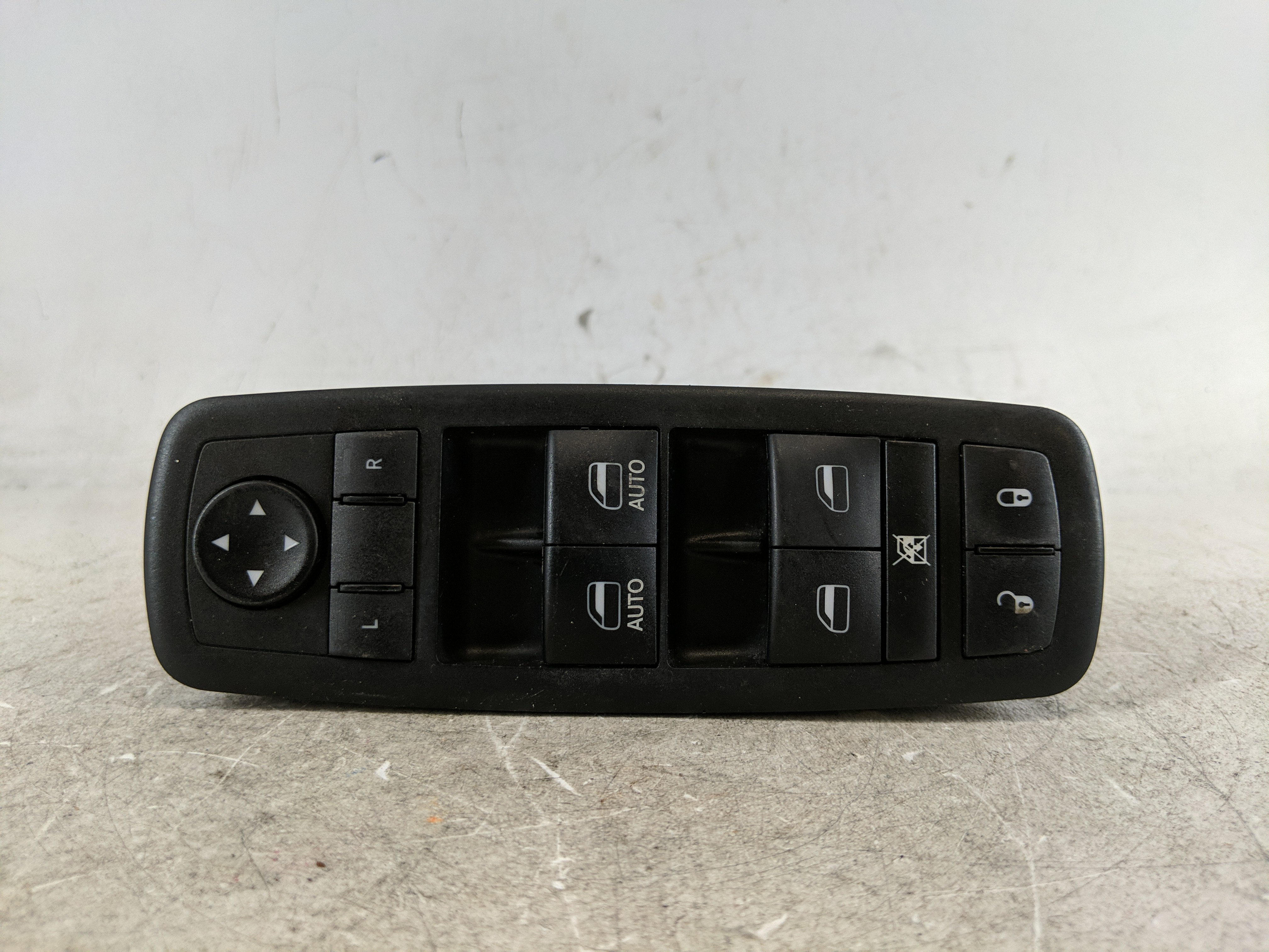 2011-2019 Dodge Journey Driver Left Door Master Power Window Switch 1213801 - Oemusedautoparts1.com