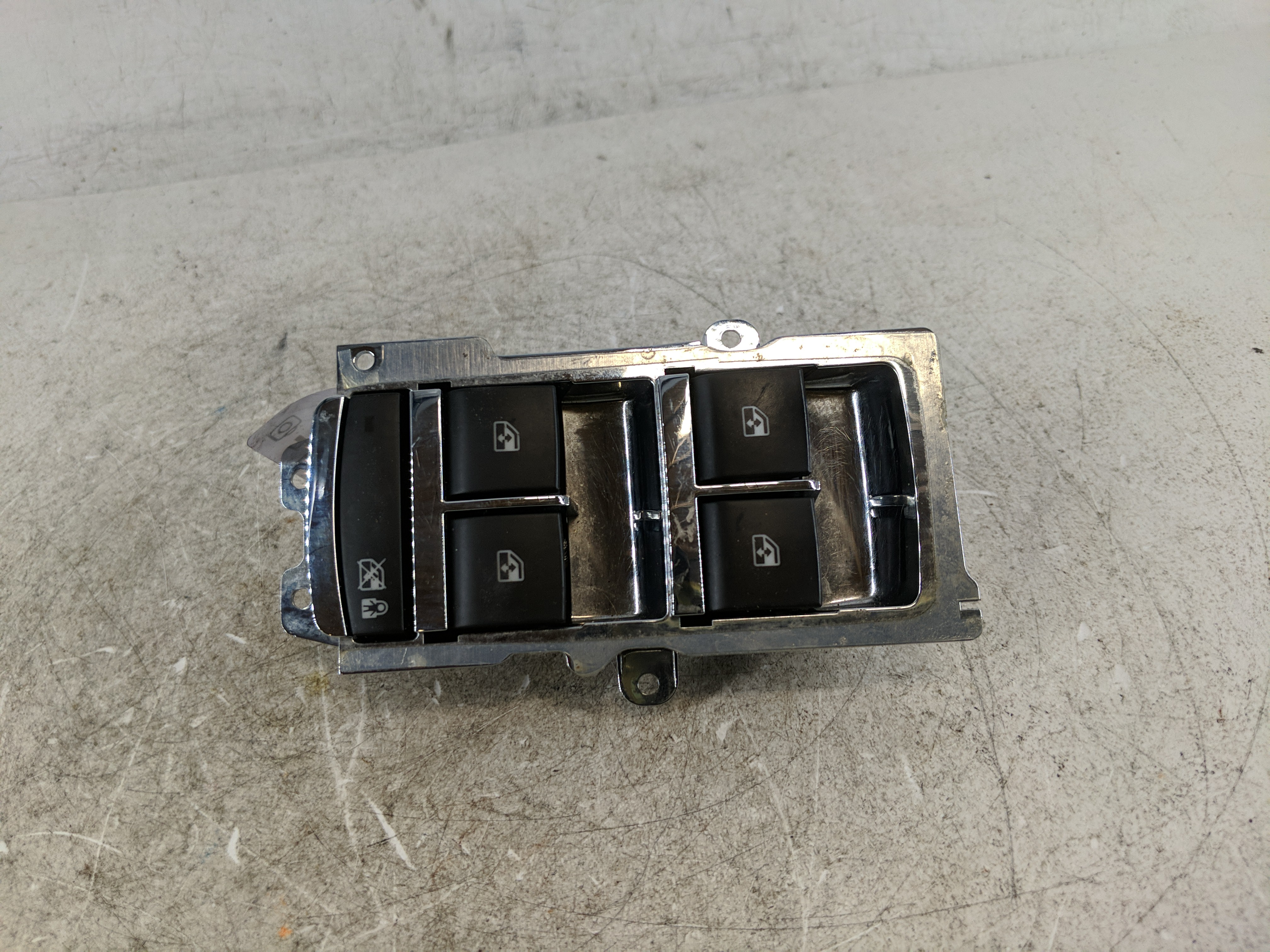 2014-2020 Chevrolet Impala Driver Left Door Master Power Window Switch 1213807 - Oemusedautoparts1.com