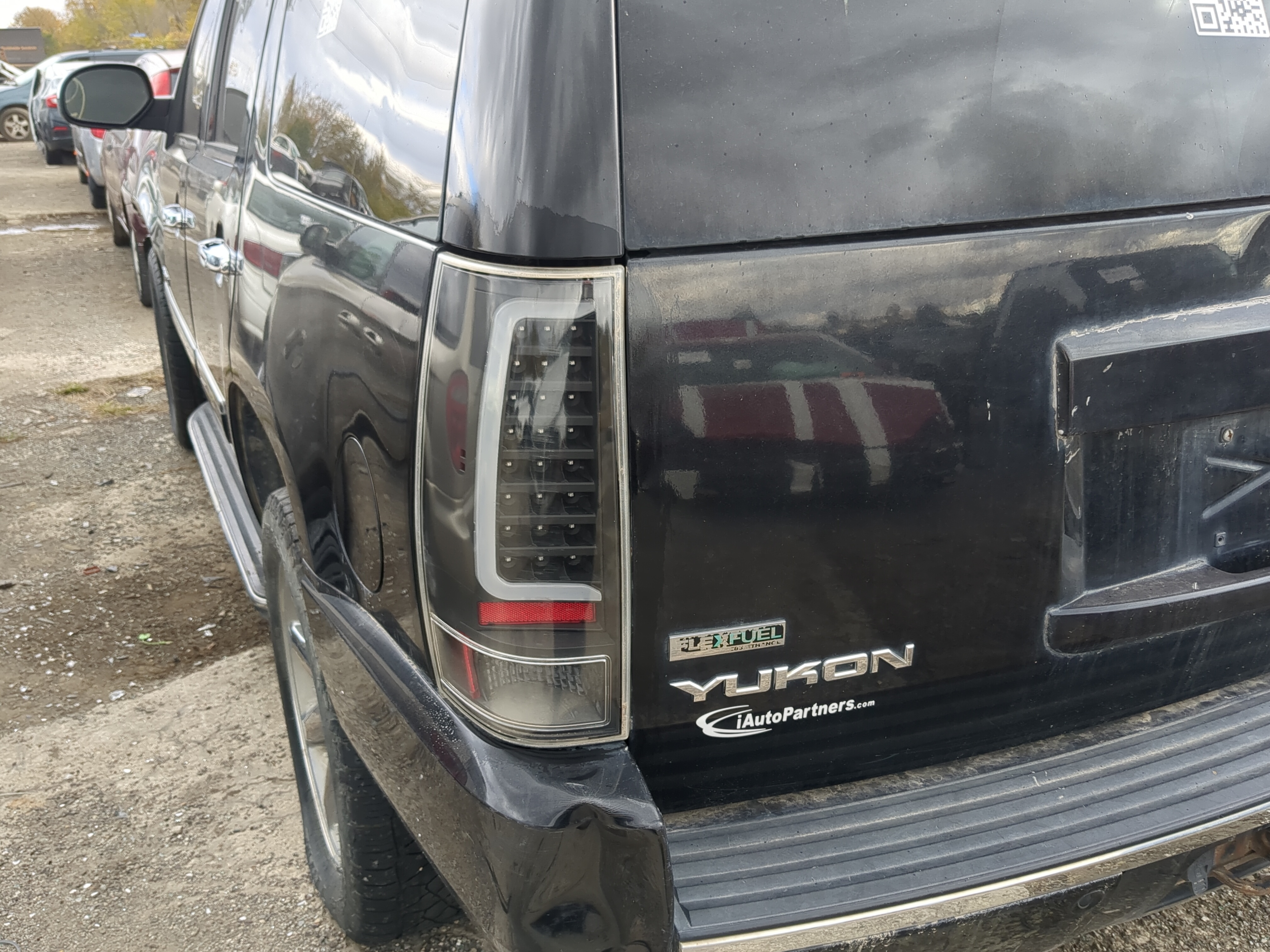 2012-2014 Gmc Yukon Driver Left Side Tail Light Taillight Oem 1214186 - Oemusedautoparts1.com