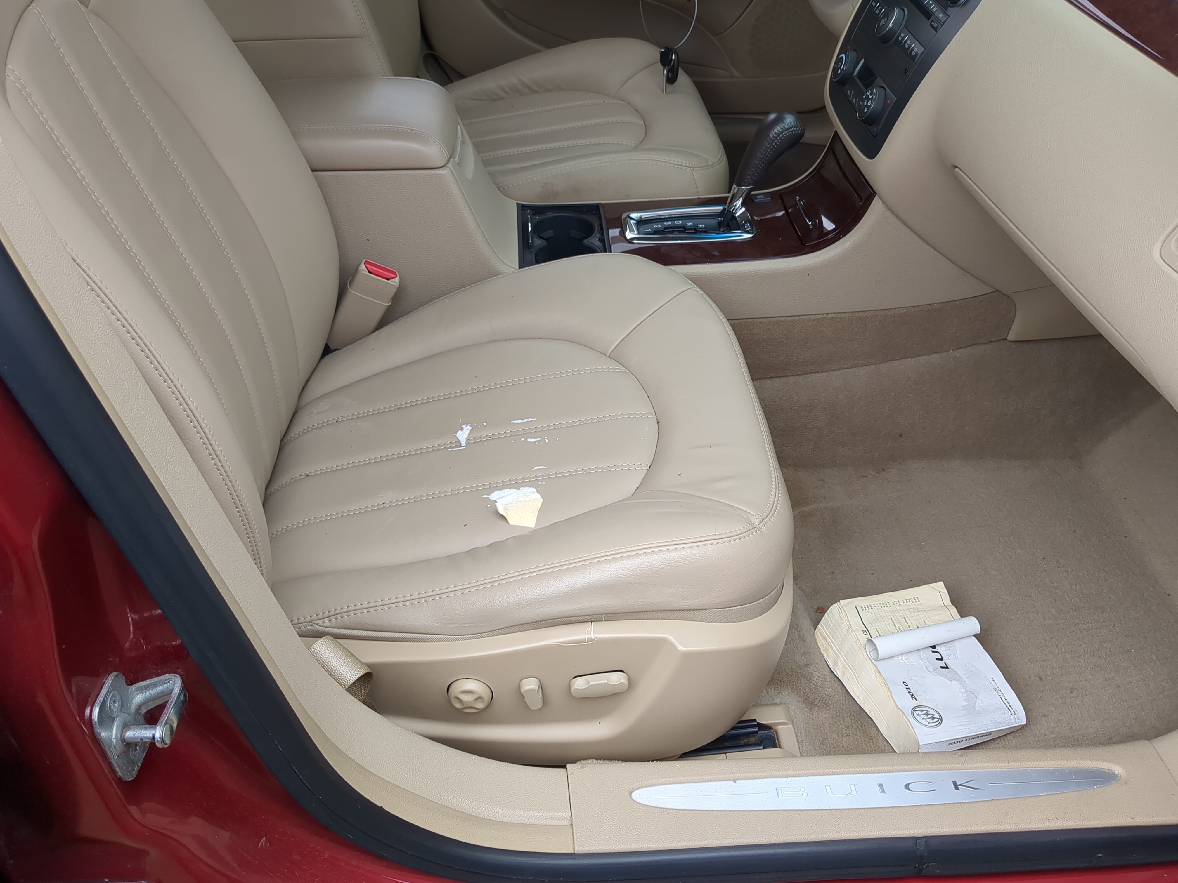 Picture of 2006-2010 Buick Lucerne Passenger Front Seat Oem 1214358