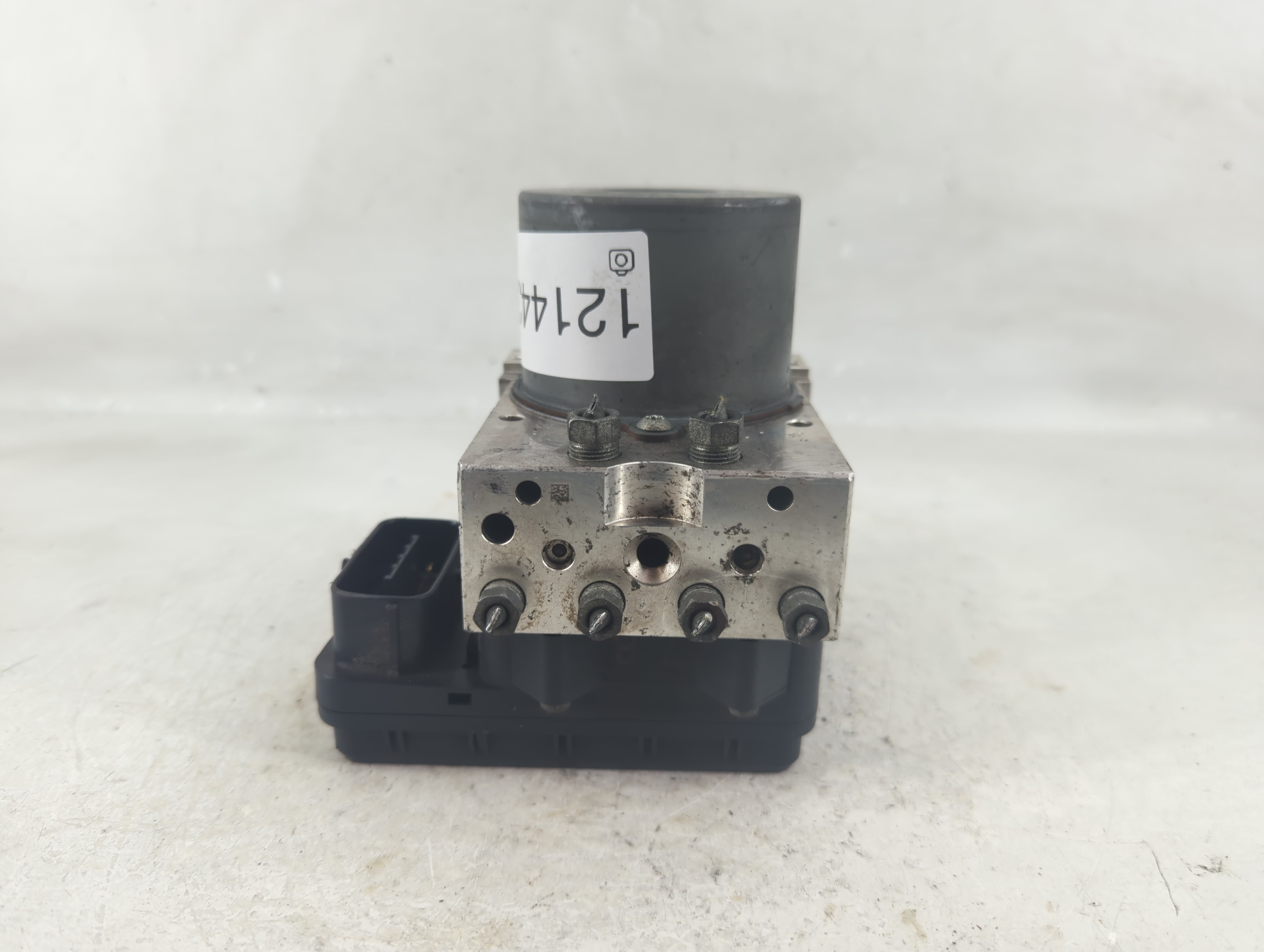 2012-2015 Toyota Tacoma Abs Pump Control Module 1214432 - Oemusedautoparts1.com