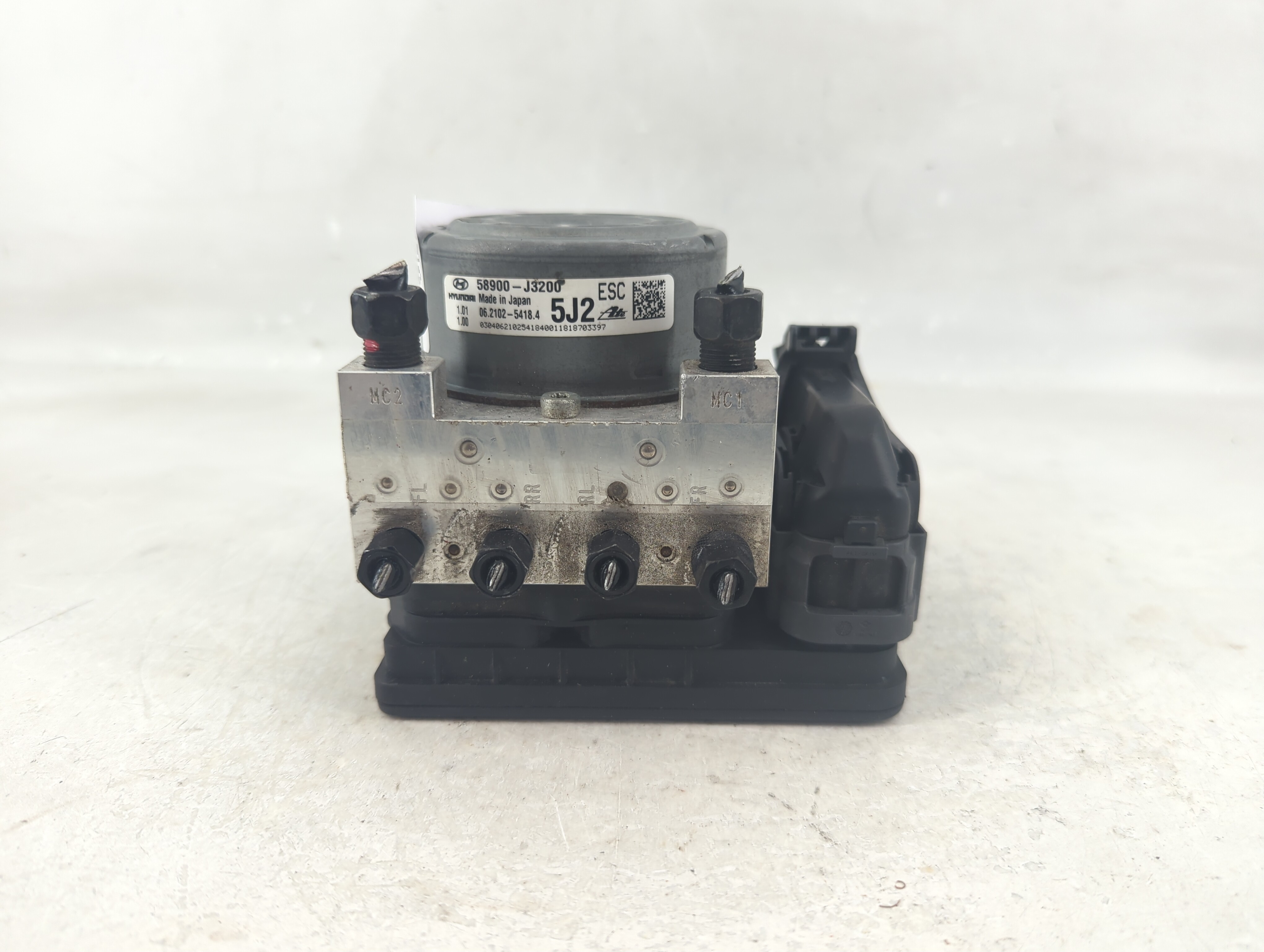 2019-2020 Hyundai Veloster Abs Pump Control Module 1214472 - Oemusedautoparts1.com