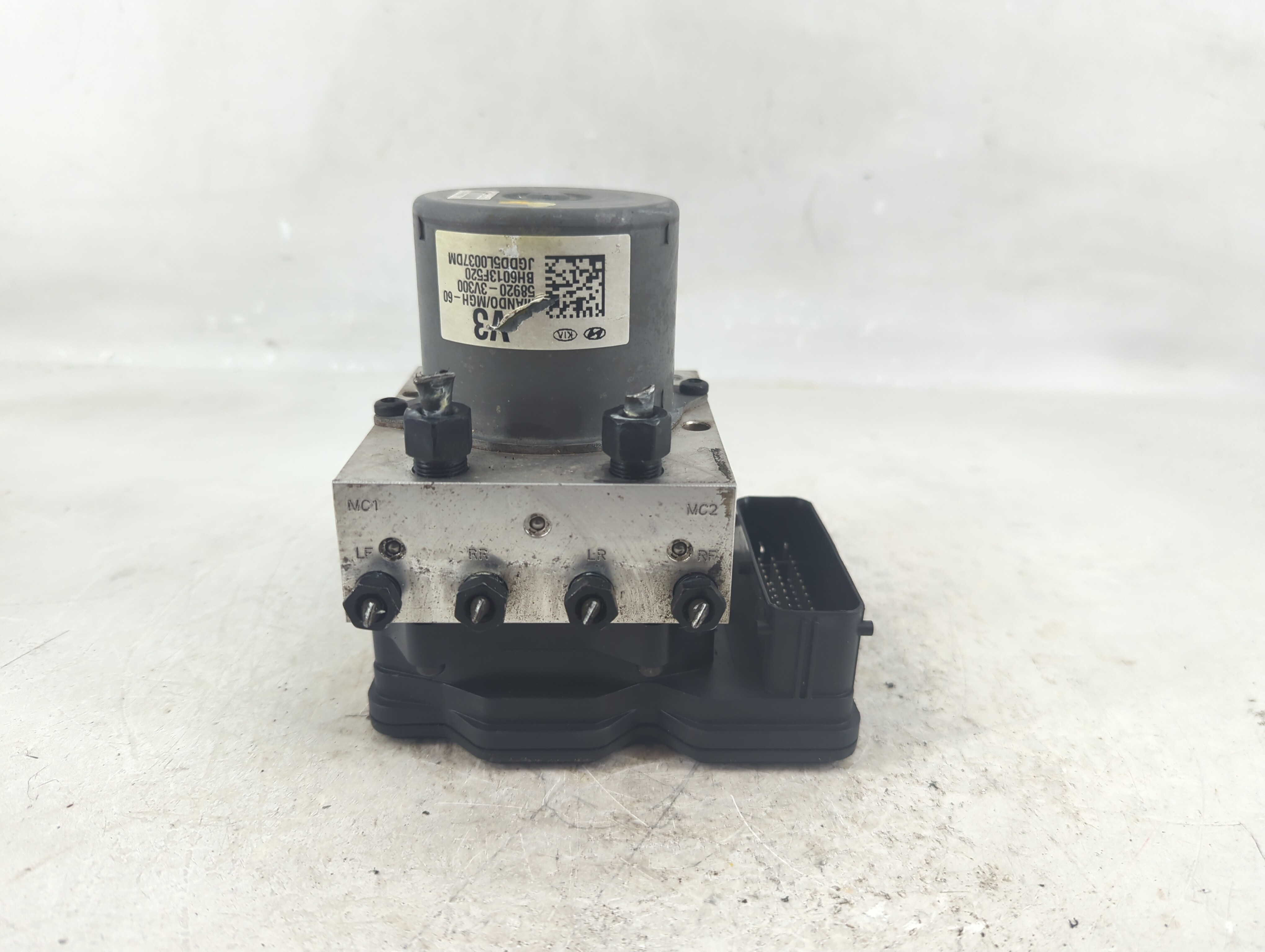 2012-2014 Hyundai Azera Abs Pump Control Module 1214482 - Oemusedautoparts1.com