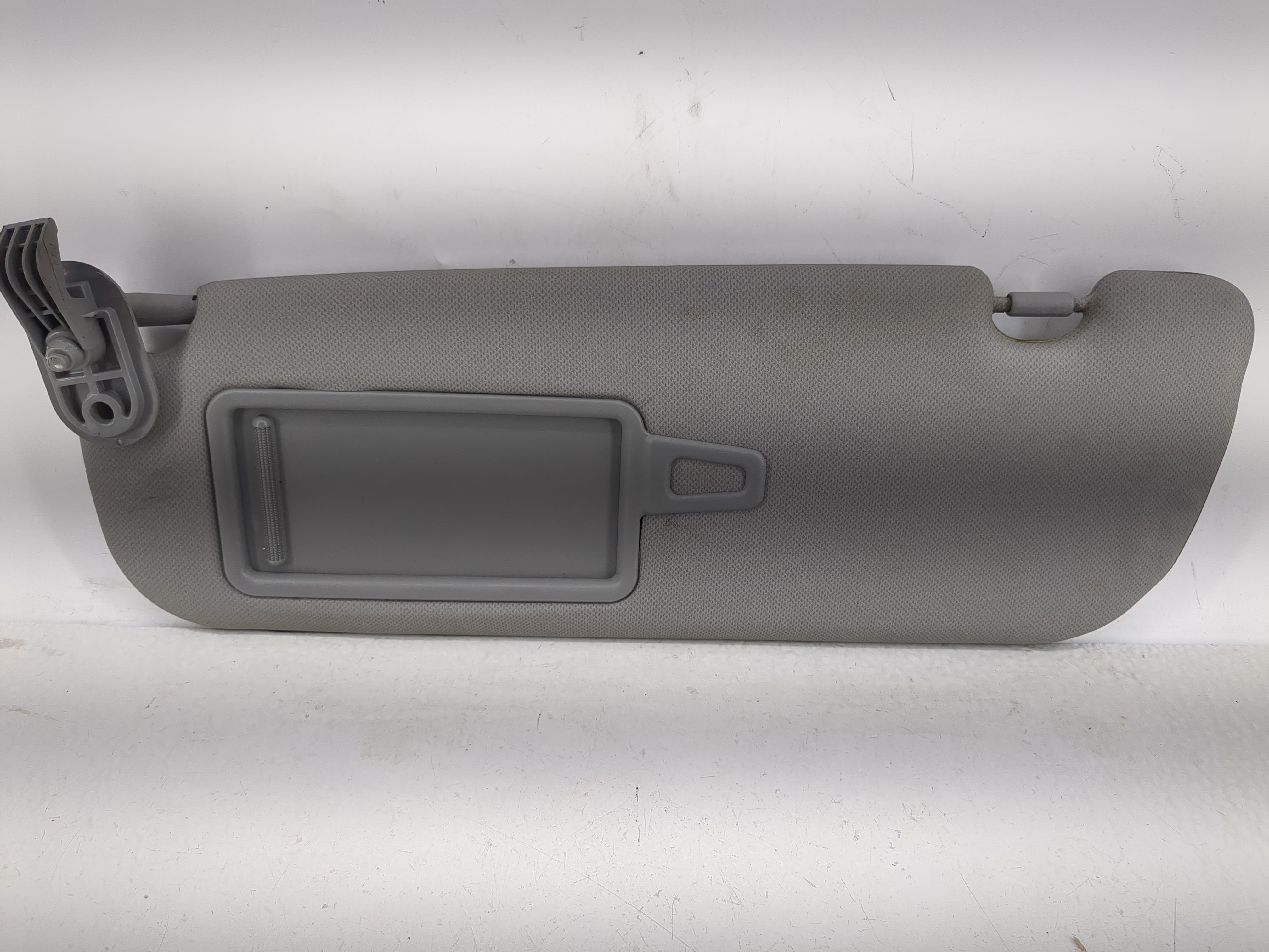 2012-2015 Hyundai Veloster Driver Sun Visor Mirror Left Sunvisor Gray 1214509 - Oemusedautoparts1.com