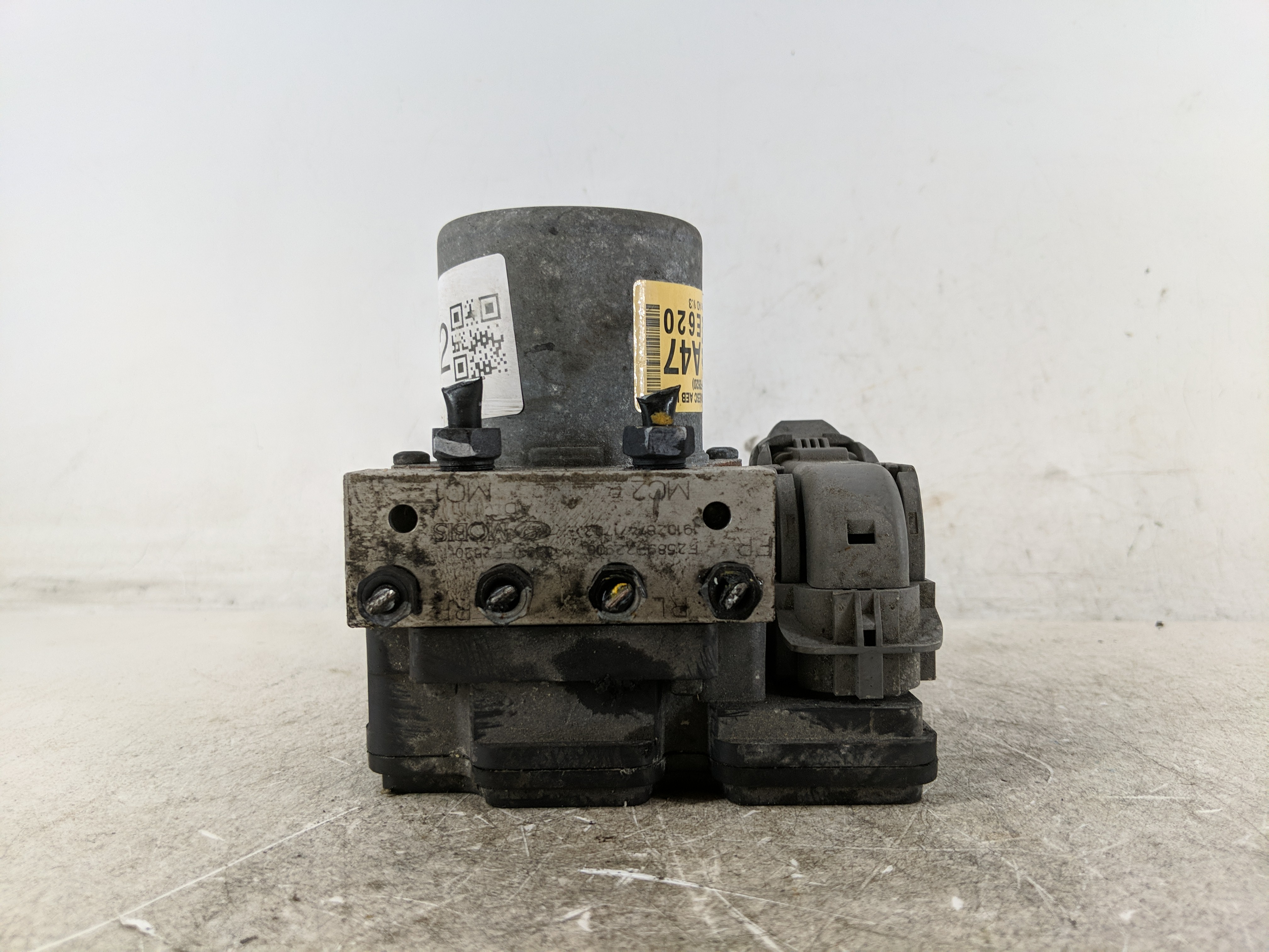 2019-2020 Hyundai Elantra Abs Pump Control Module 1214522 - Oemusedautoparts1.com