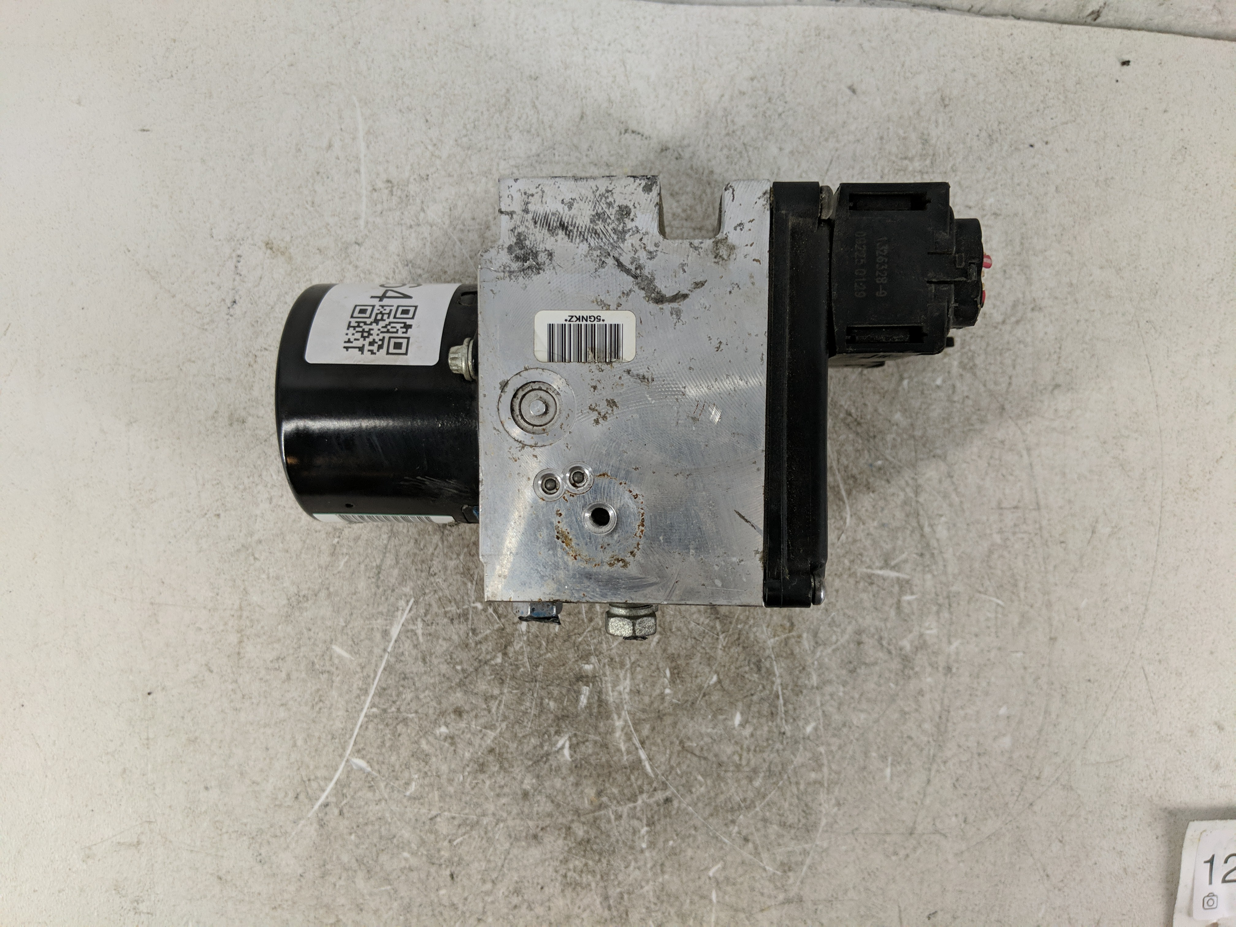 2010-2010 Chevrolet Malibu Abs Pump Control Module 1214564 - Oemusedautoparts1.com
