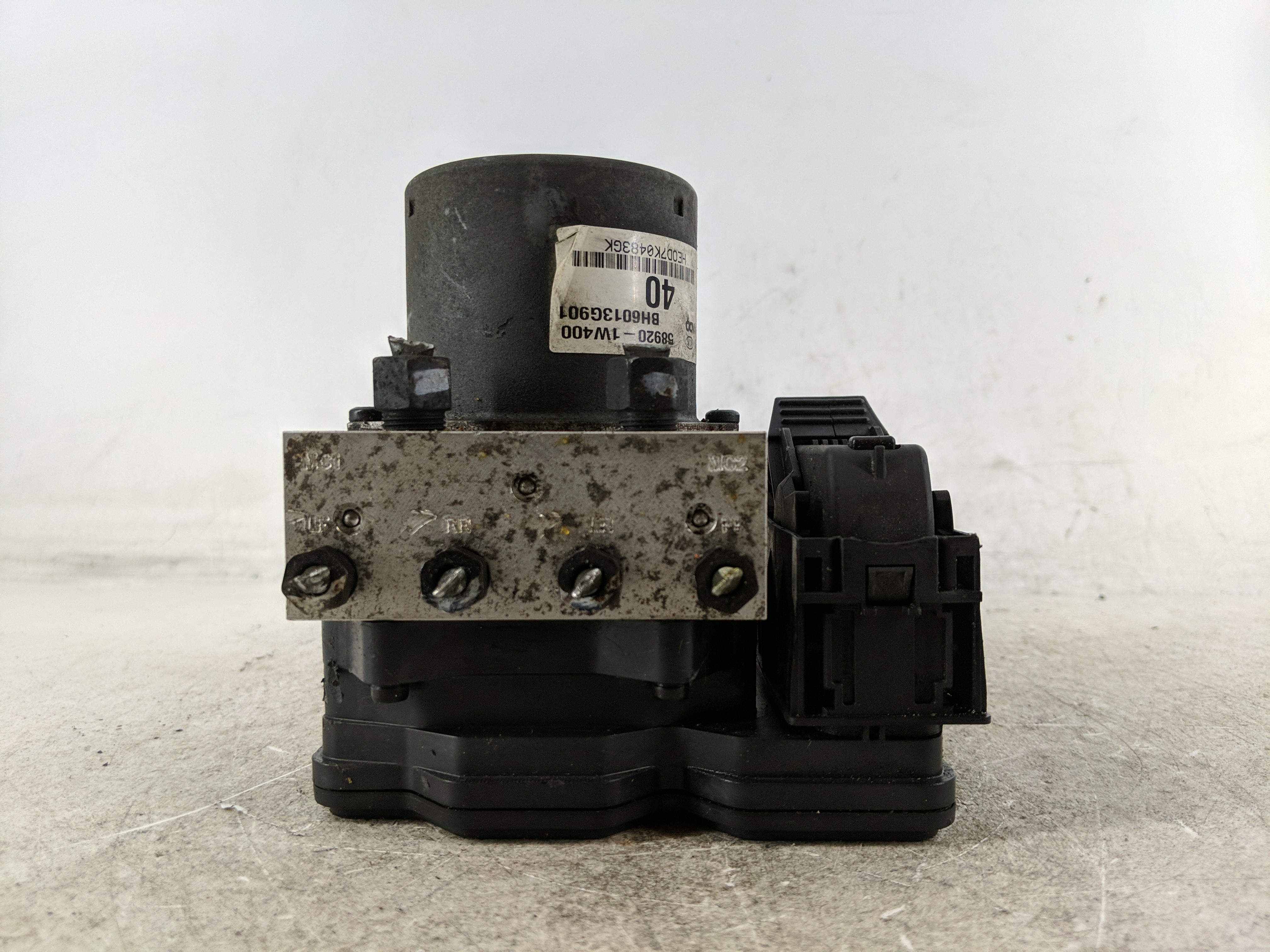 2012-2015 Kia Rio Abs Pump Control Module 1214567 - Oemusedautoparts1.com