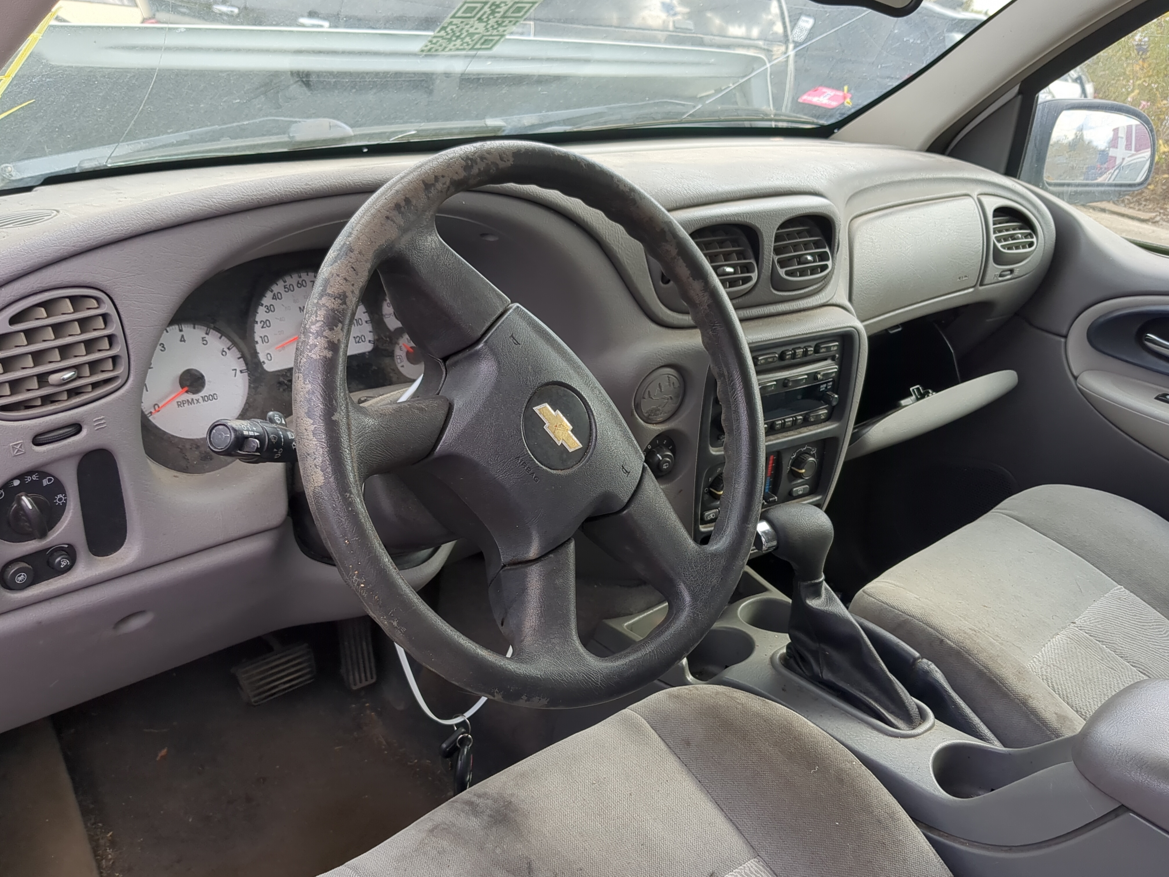 2005 Chevrolet Trailblazer Air Bag Driver Left Steering Wheel Mounted 1214599 - Oemusedautoparts1.com