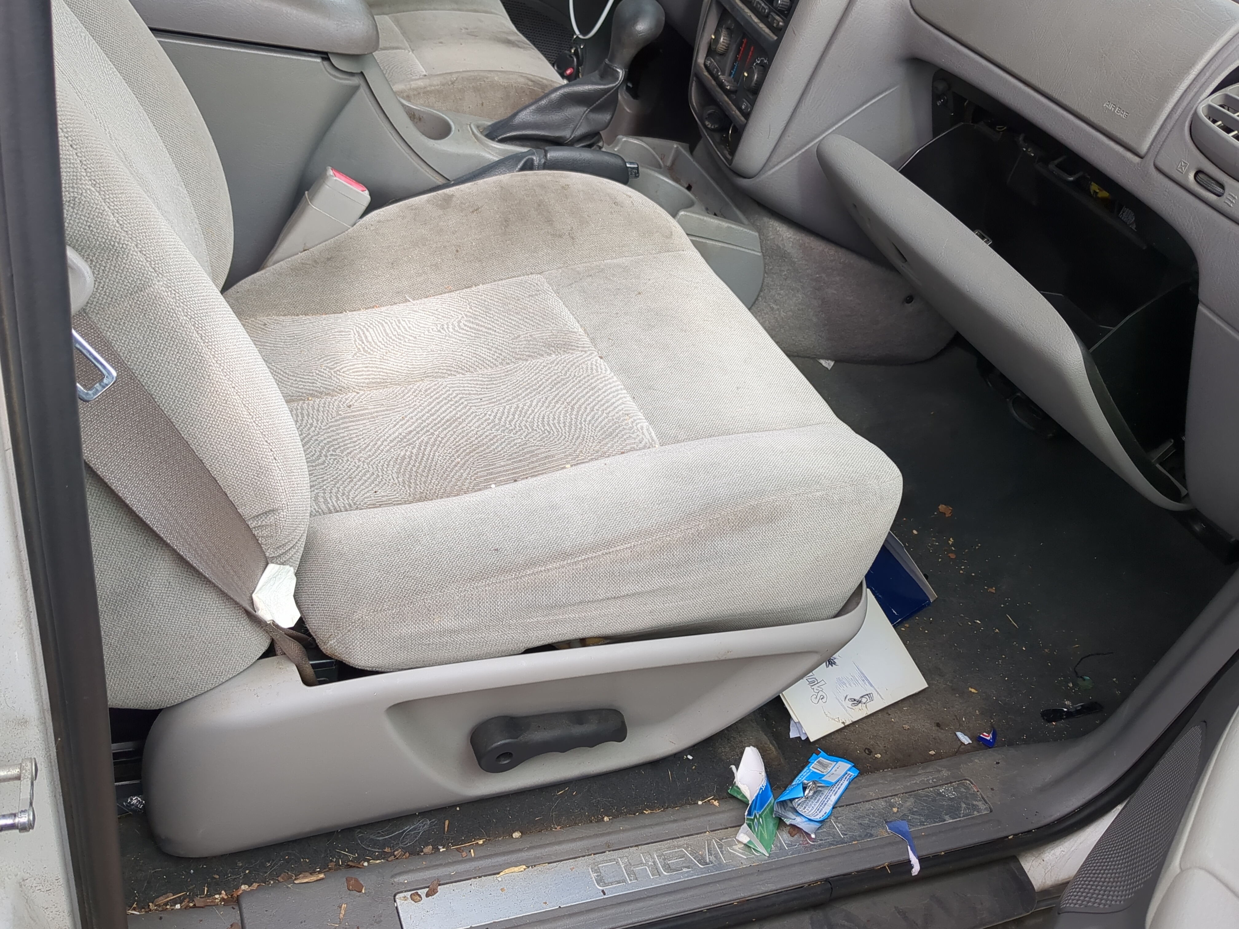 Picture of 2005-2009 Chevrolet Trailblazer Passenger Front Seat Oem 1214671