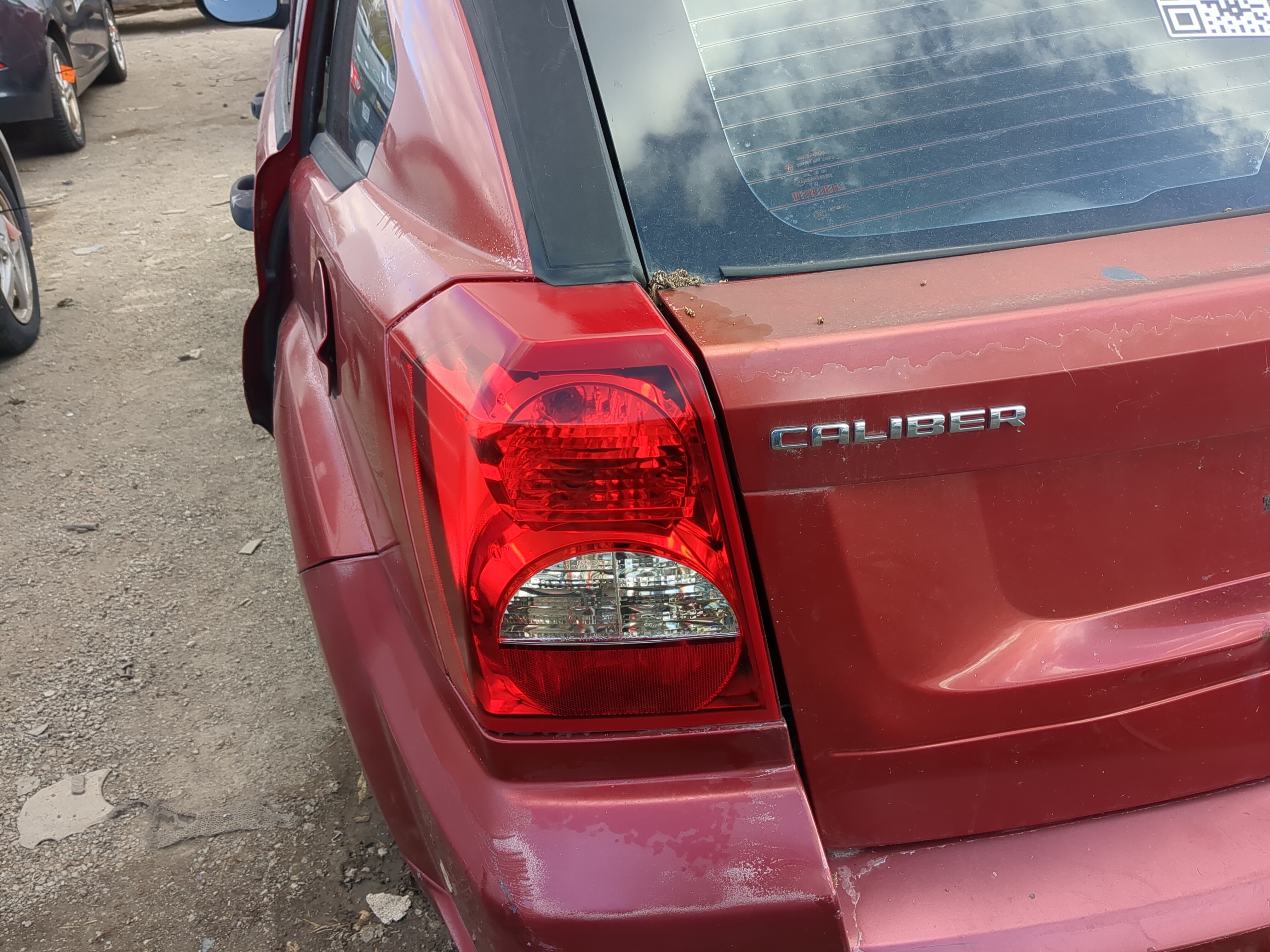 2008-2012 Dodge Caliber Driver Left Side Tail Light Taillight Oem 1214848 - Oemusedautoparts1.com