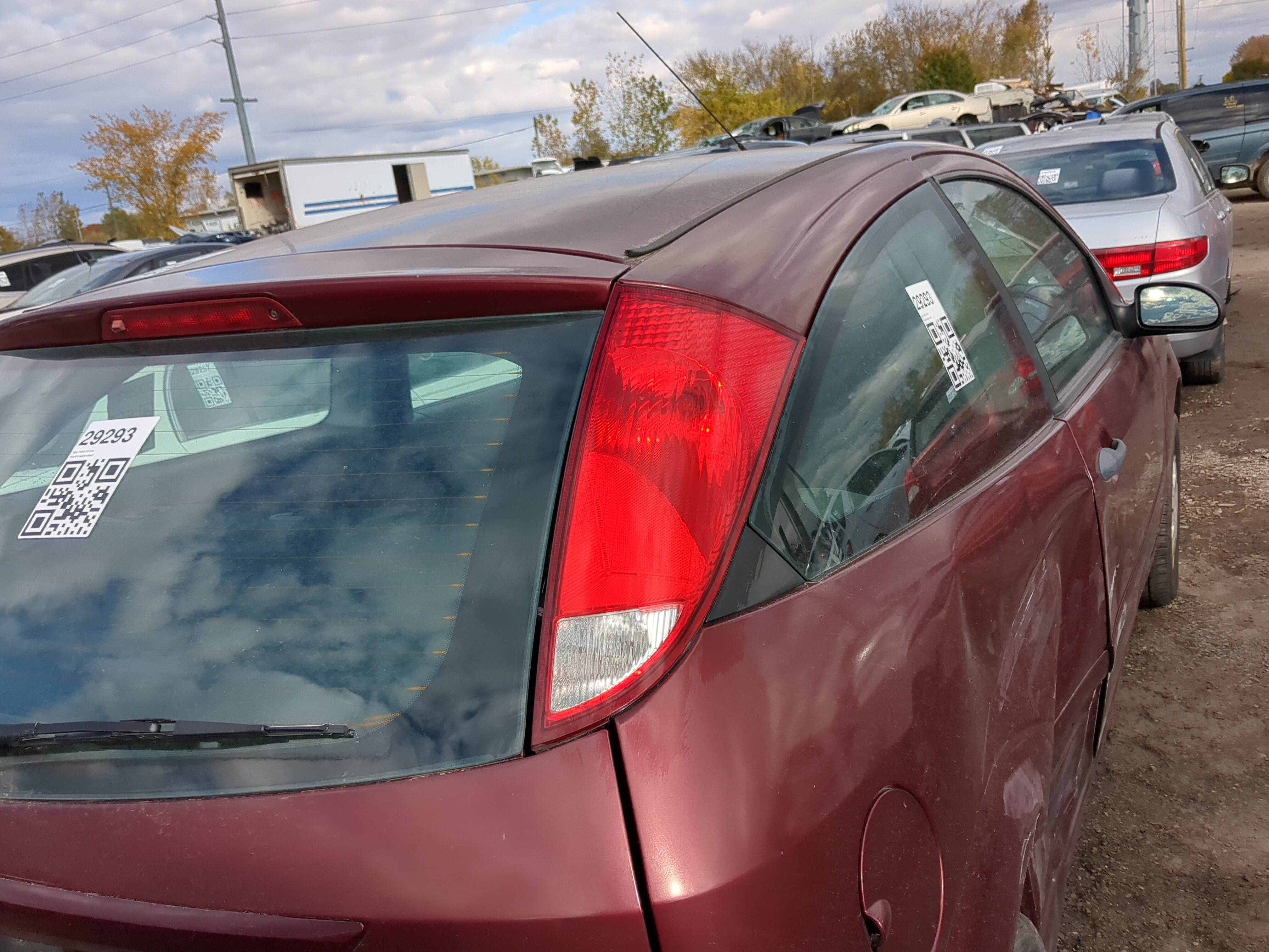 2002-2007 Ford Focus Passenger Right Side Tail Light Taillight Oem 1214993 - Oemusedautoparts1.com