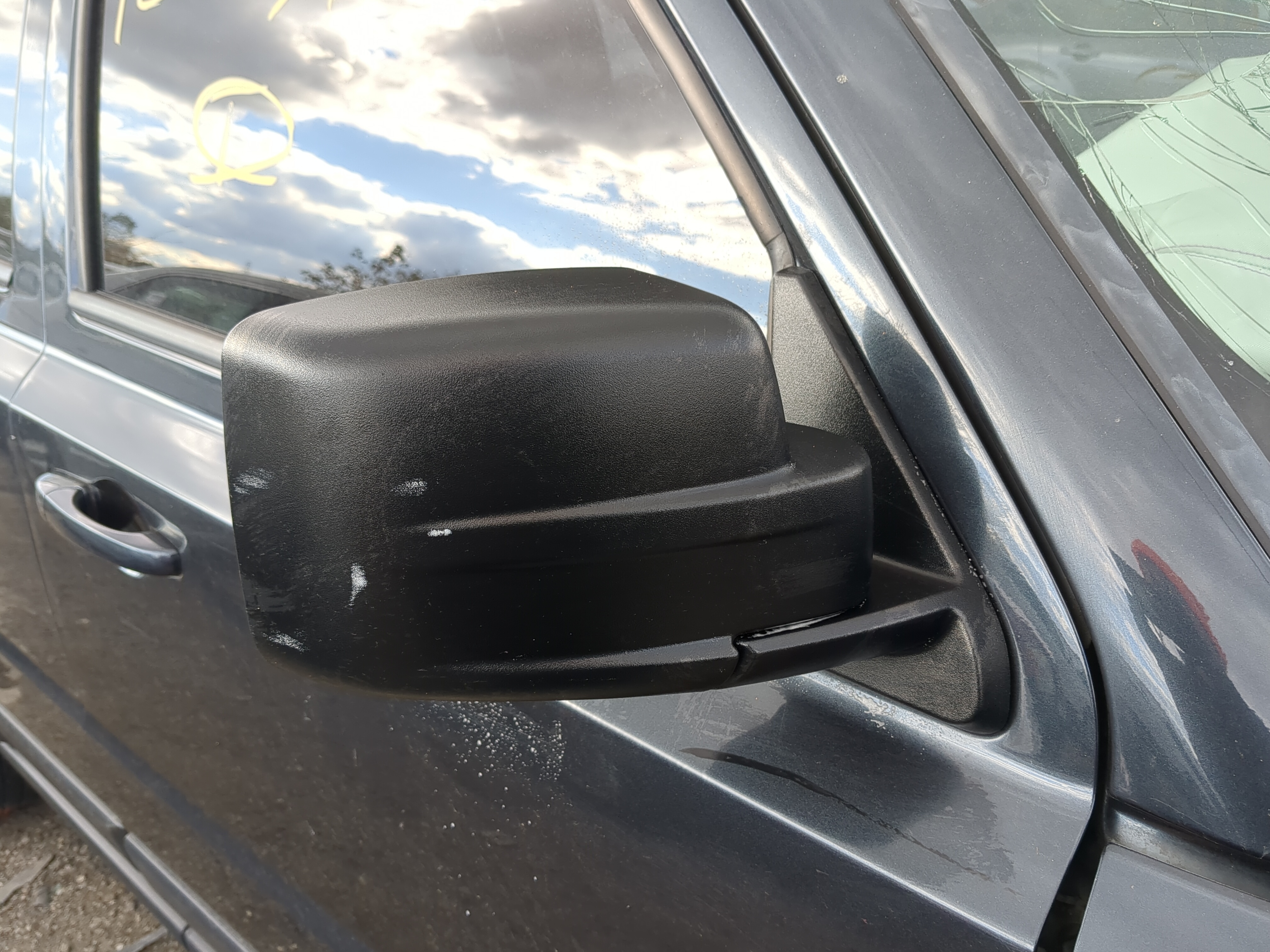 2013-2015 Jeep Patriot Passenger Right Side View Power Door Mirror 1215101 - Oemusedautoparts1.com