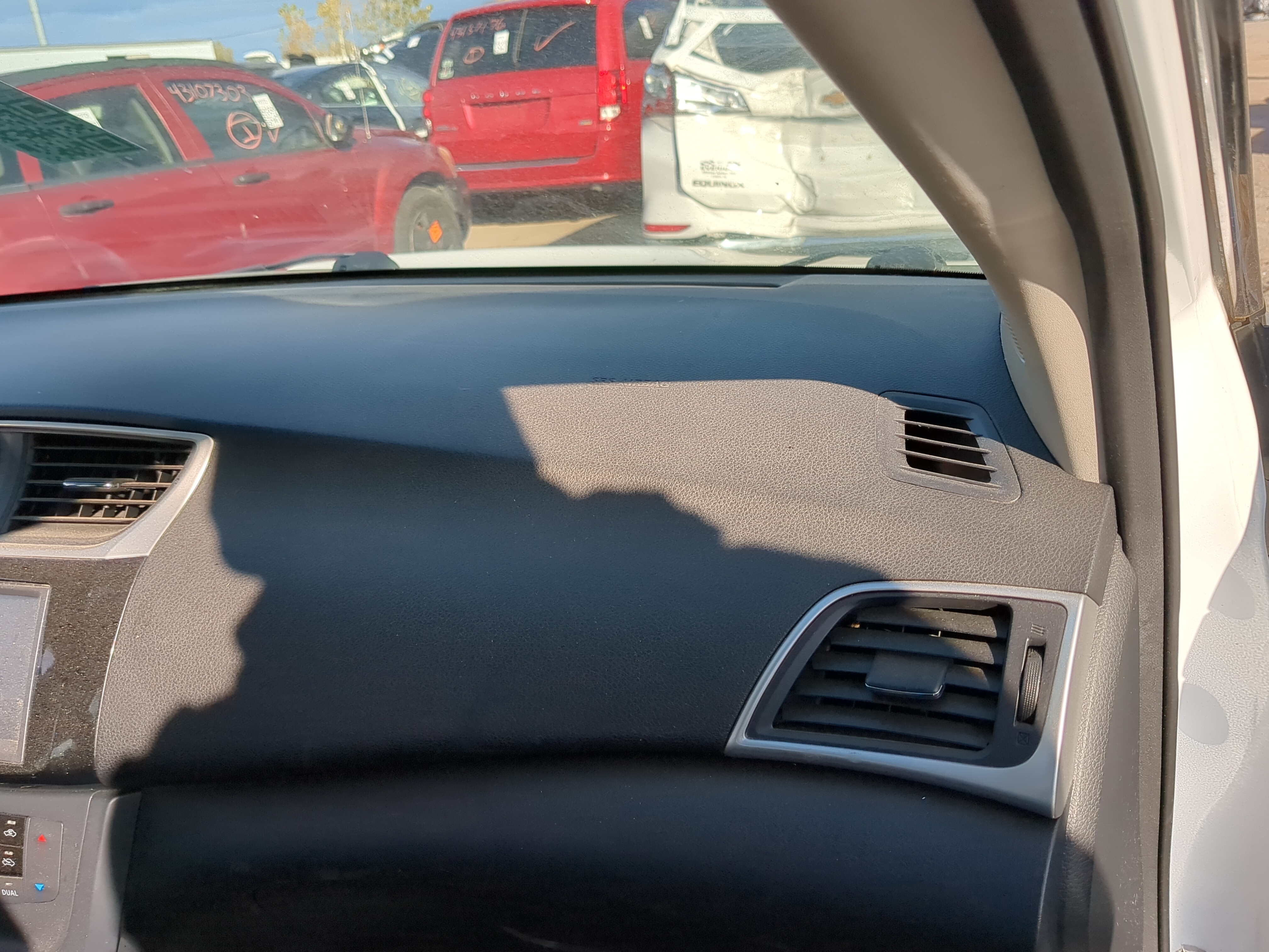 2013-2019 Nissan Sentra Air Bag Passenger Right Dashboard Oem 1215235 - Oemusedautoparts1.com