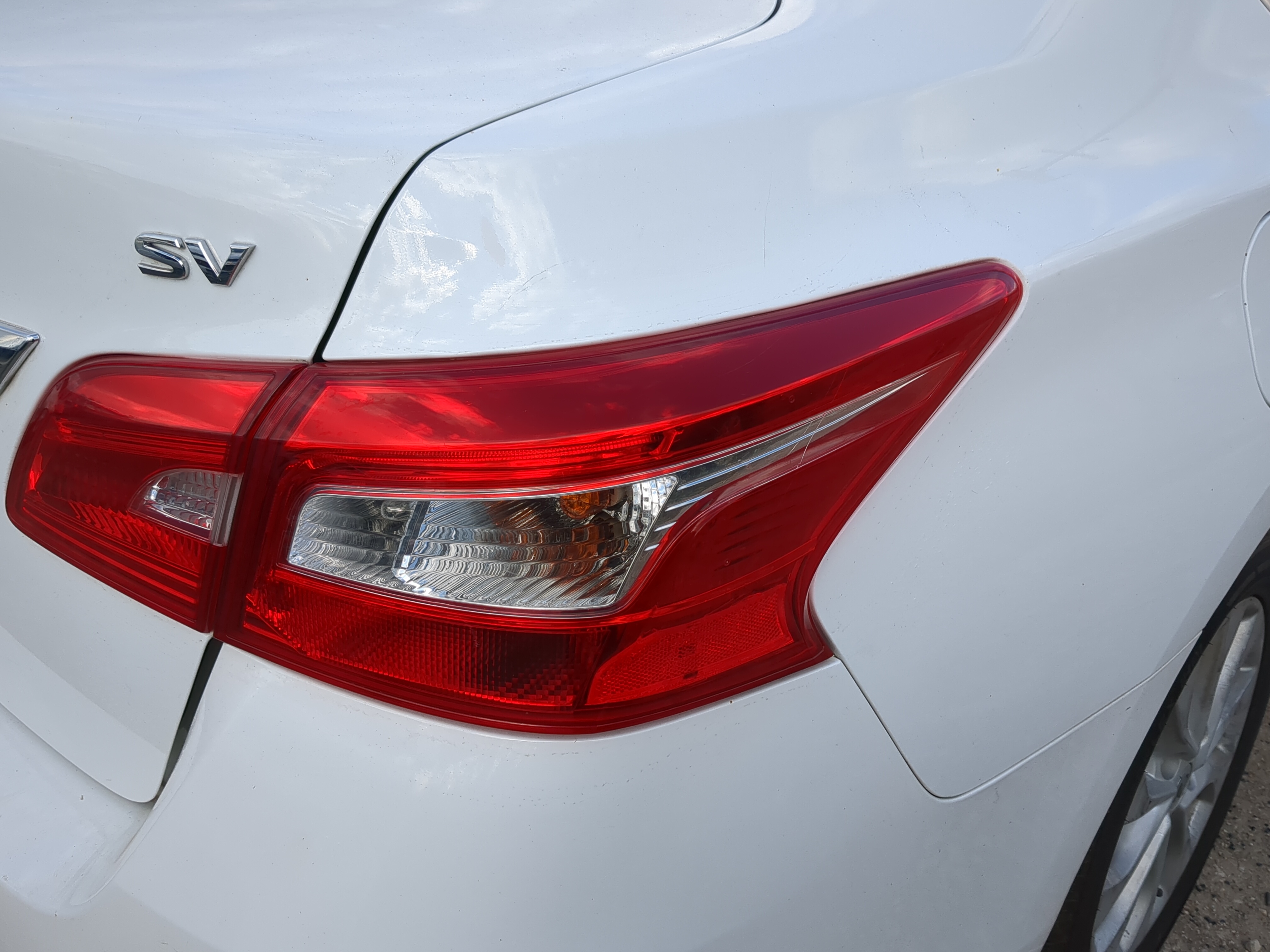 2016-2019 Nissan Sentra Passenger Right Side Tail Light Taillight Oem 1215263 - Oemusedautoparts1.com