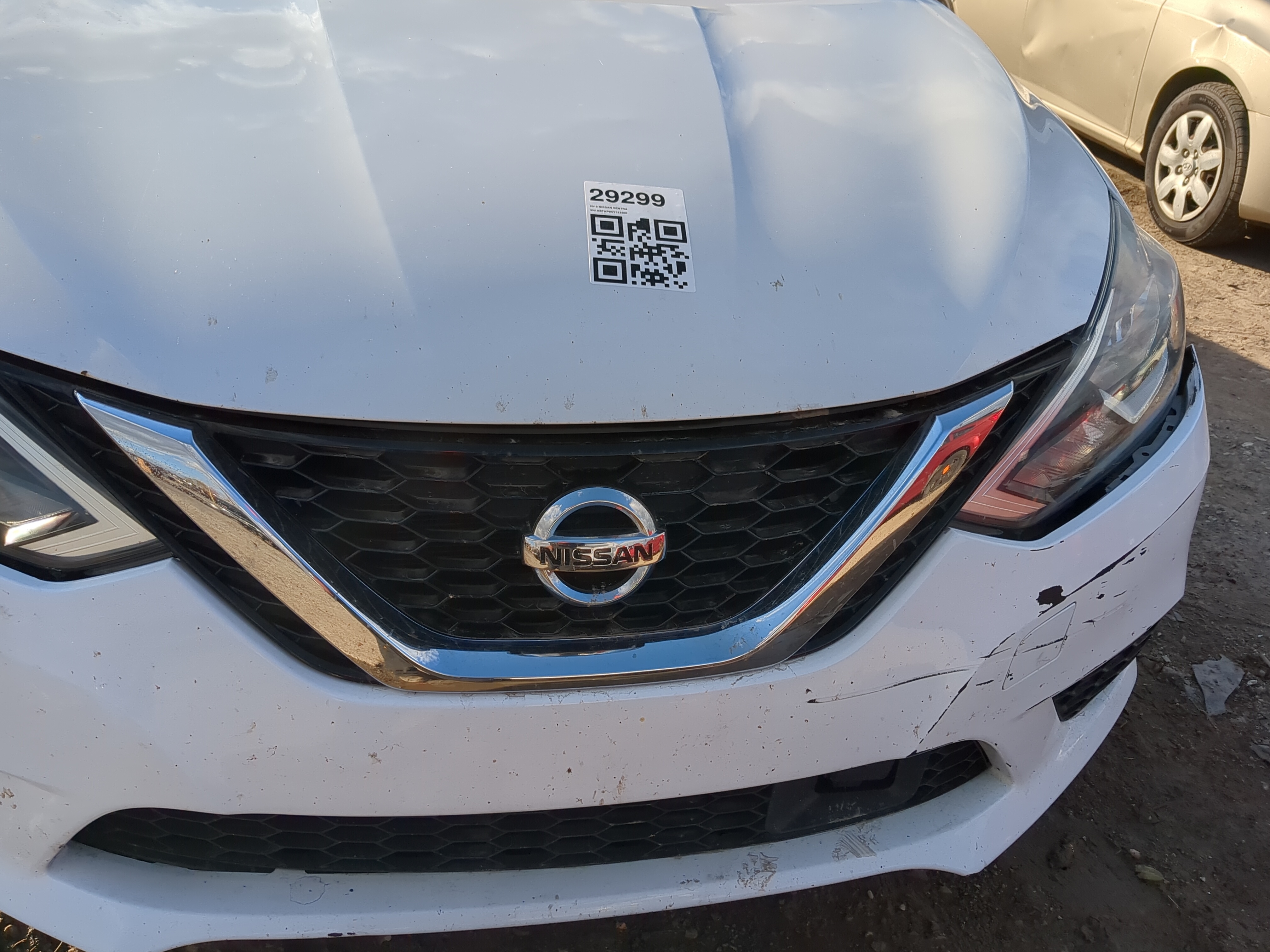 2016-2019 Nissan Sentra Front Grille Bumper Not Included 1215347 - Oemusedautoparts1.com